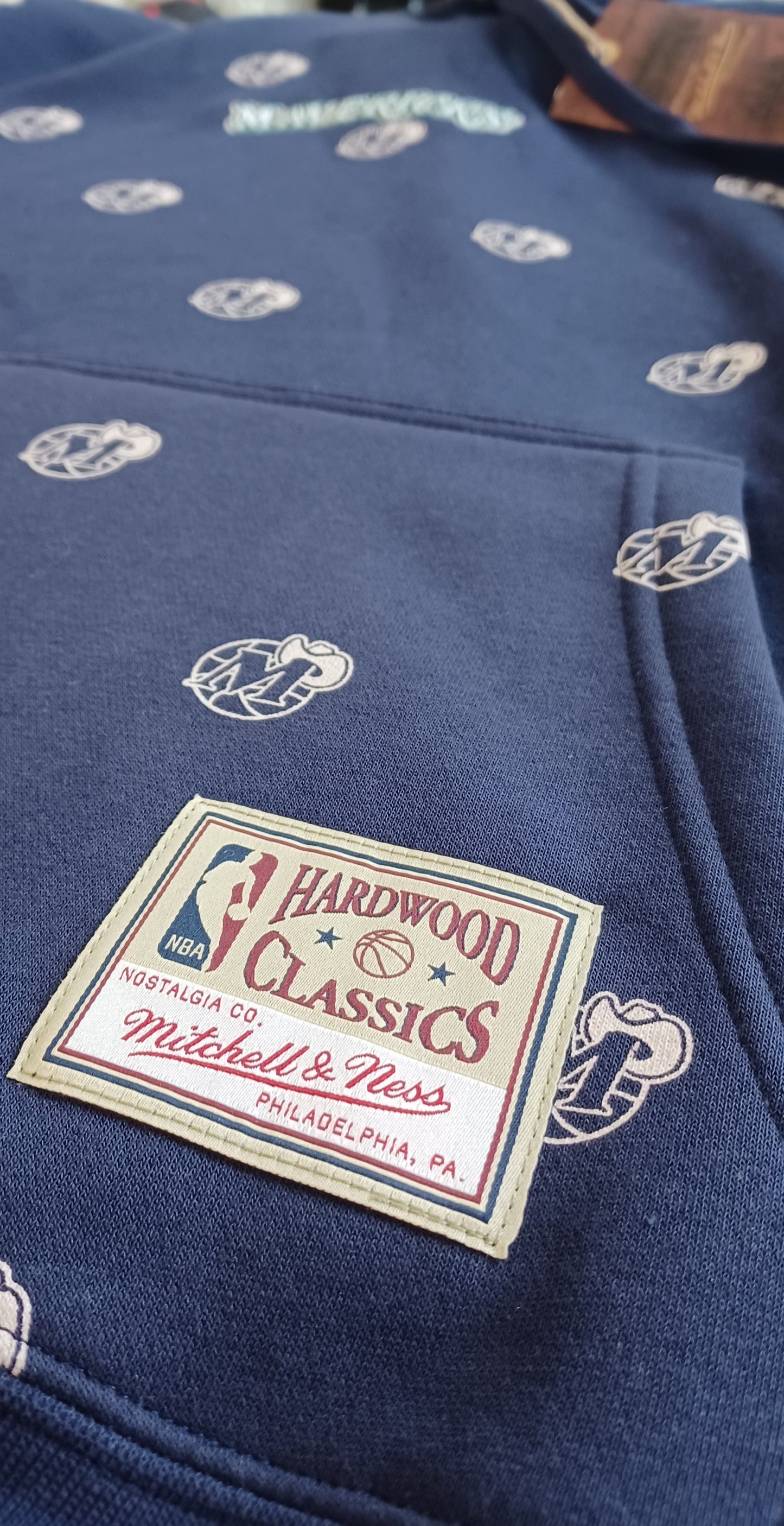 Dallas Mavericks naisten huppari