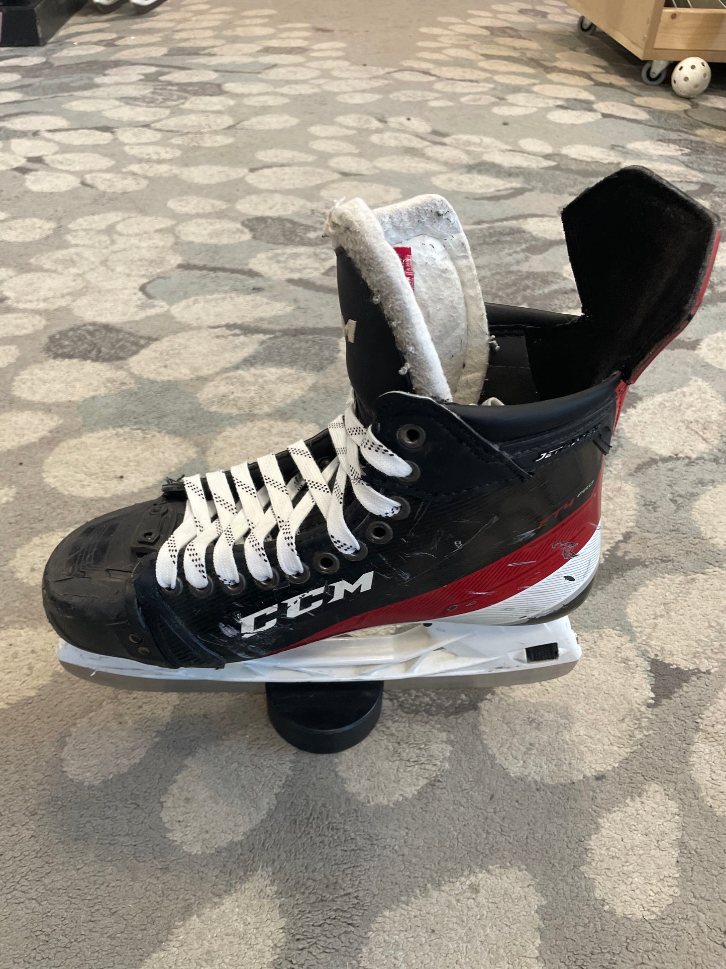 CCM Jetspeed FT4 pro koko 10 käytetty