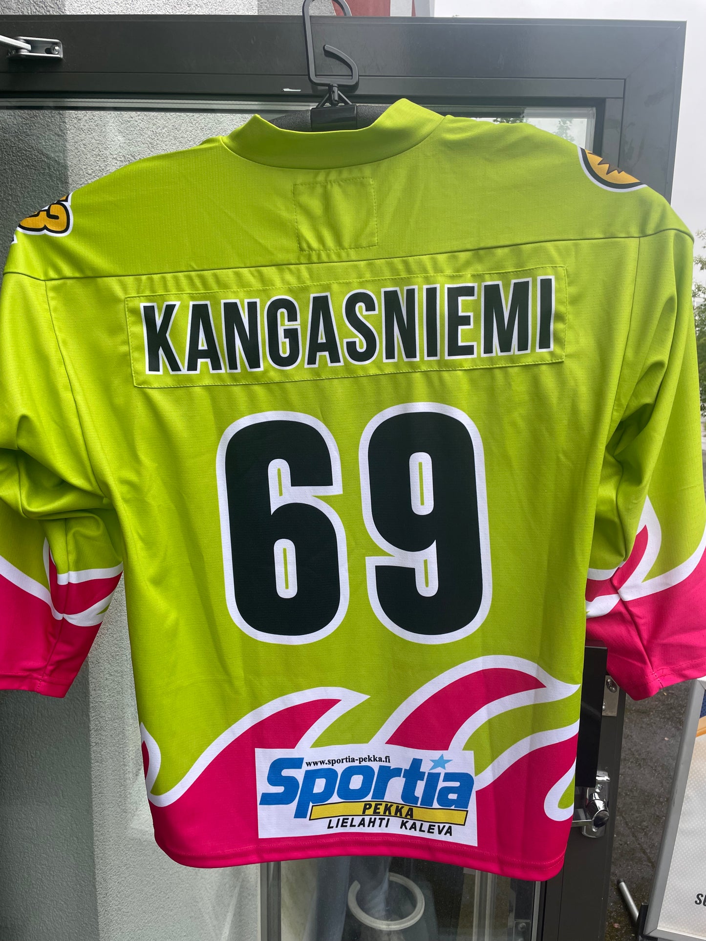 ”Kangasniemi” pelipaita