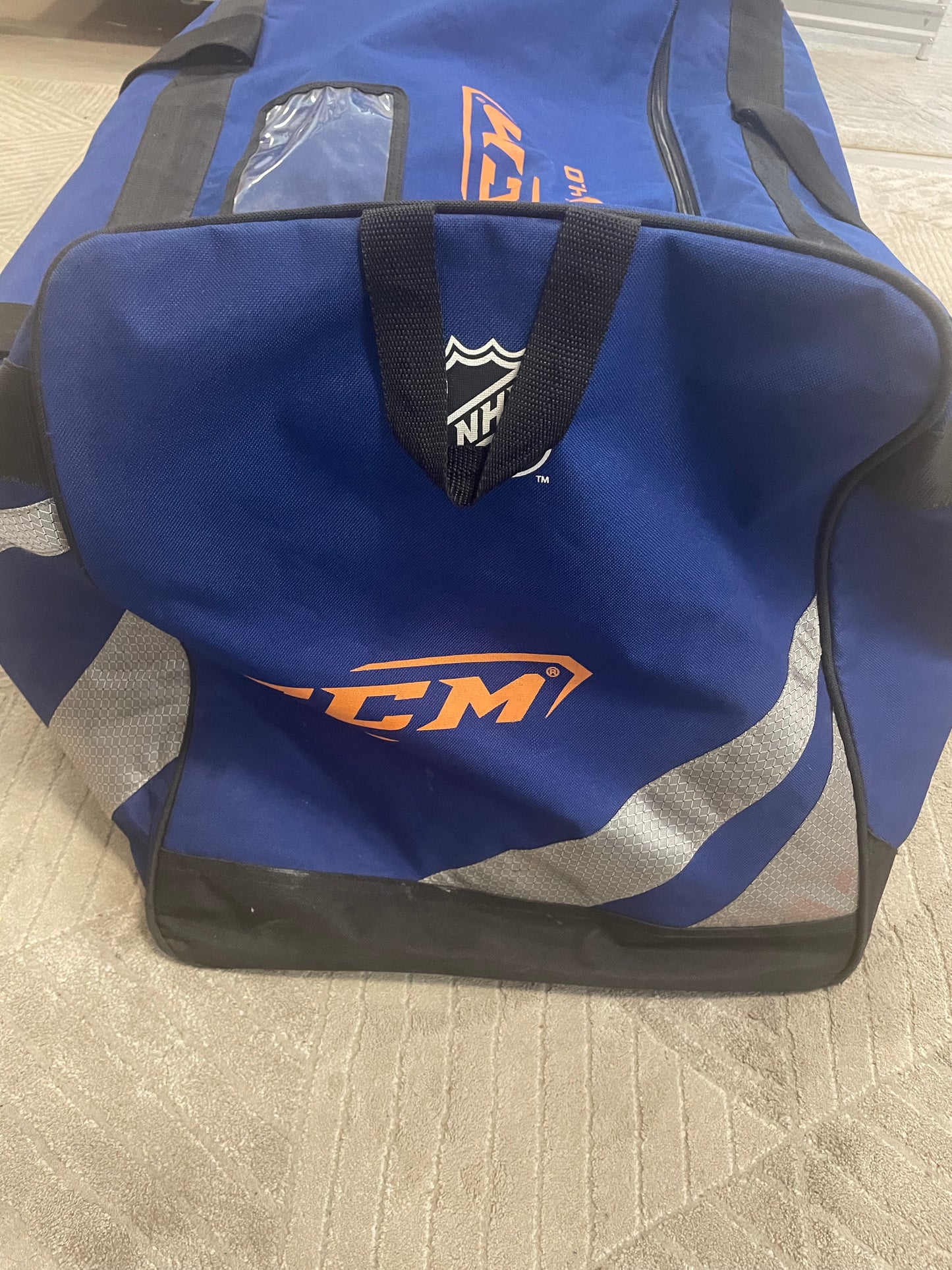 CCM V4.0 NHL pelikassi