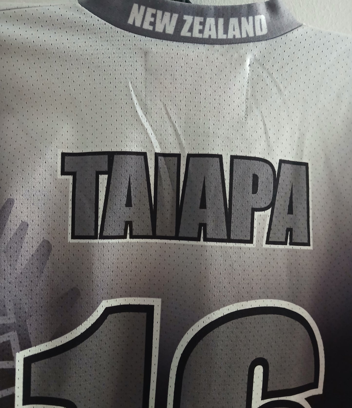 Uusi - Seelanti rullakiekkomaajoukkueen paita. "TAIAPA"