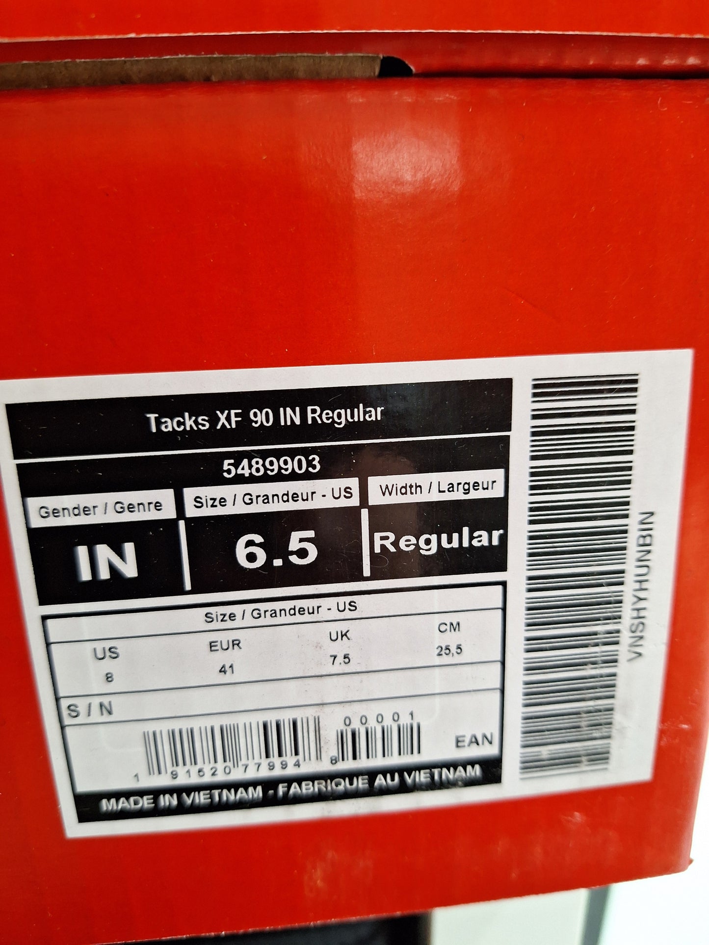 CCM XF90 Int koko 6.5 = 41 lesti Regular