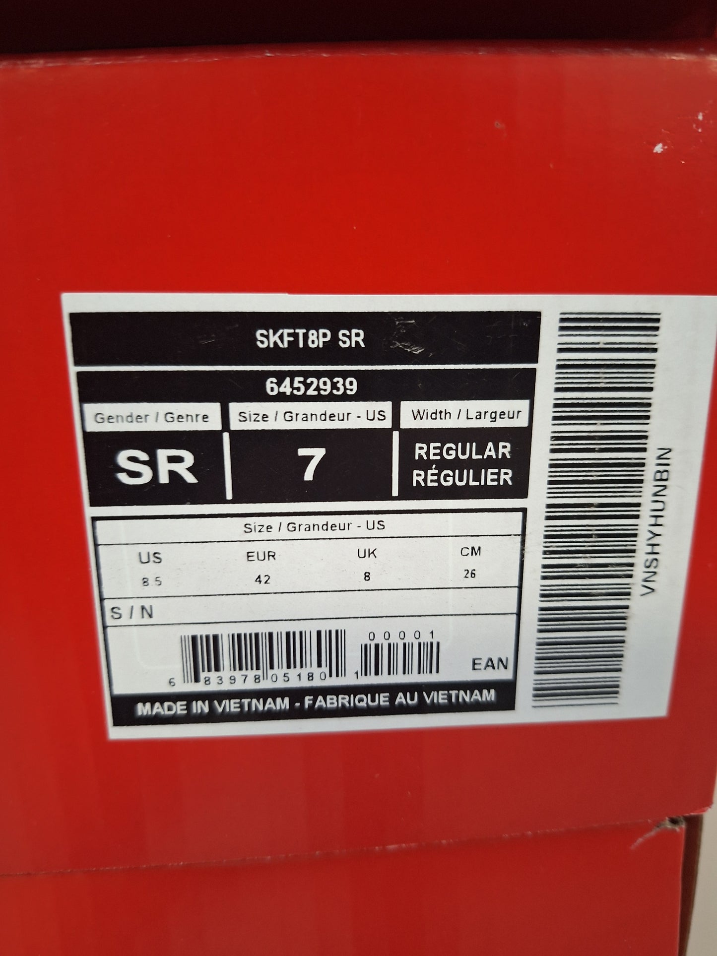 Suomen halvin CCM FT8 PRO koko 7 = 42 Regular