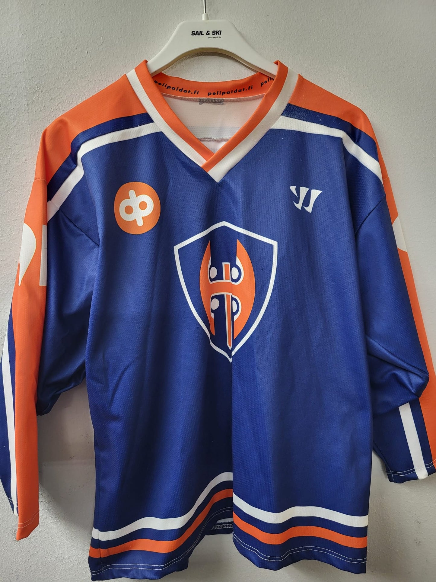 Tappara pelipaita 160cm nimi mahku ottaa pois.