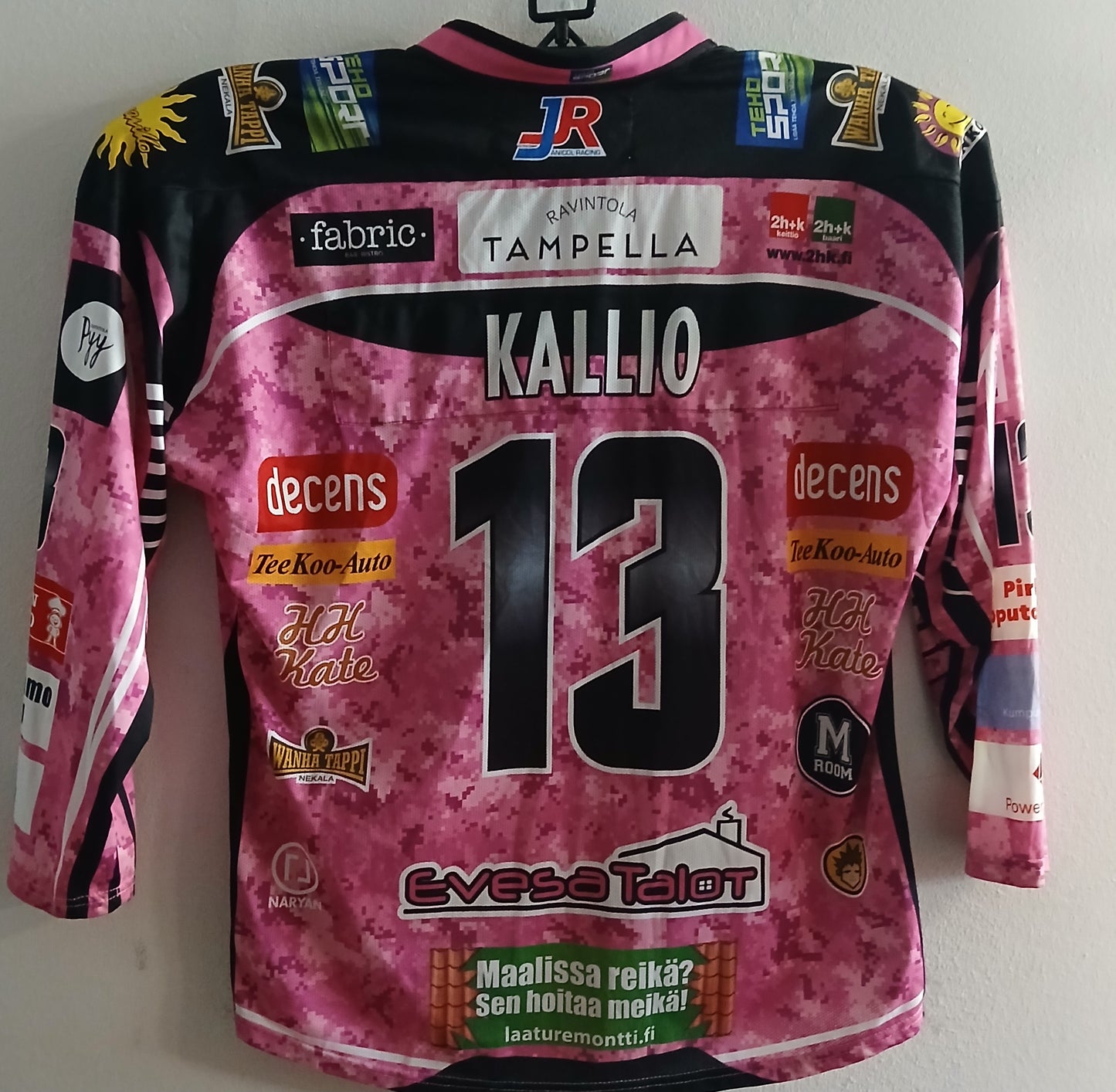 Pahalampi rullakiekkopaita."Kallio"