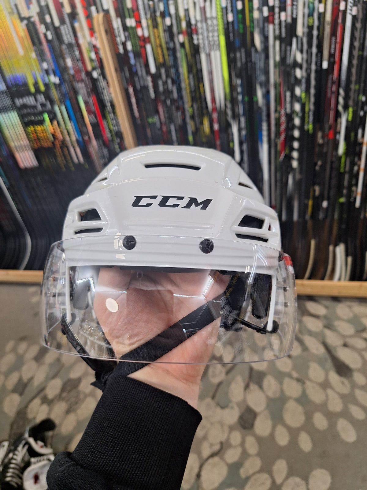 CCM 310 visiirillä kunto ok! Kypärän koko Sr L!