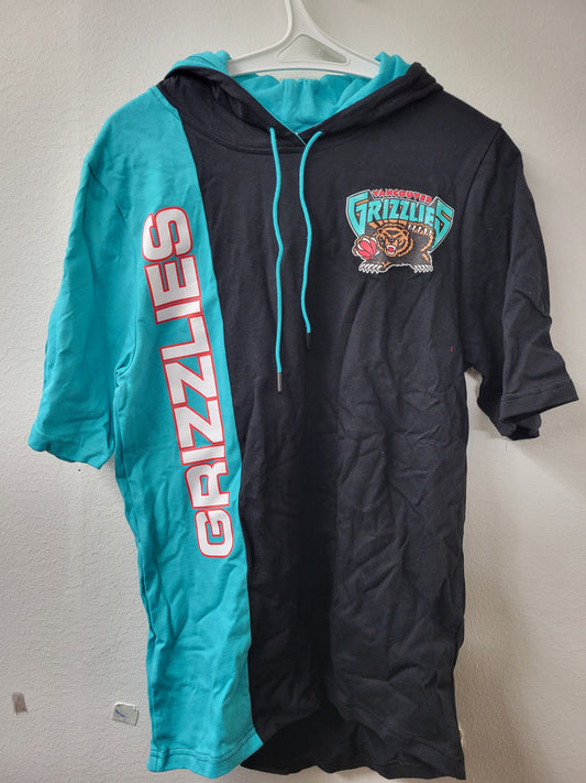 Vancouver grizzlies t-paita hupulla