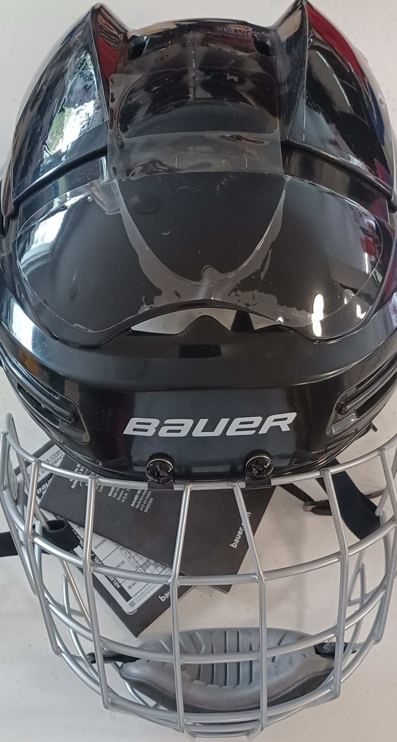 Bauer 5100L kypärä