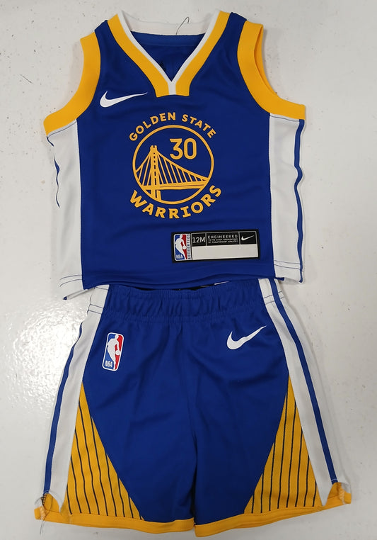 Golden State Warriors peliasu "Curry"