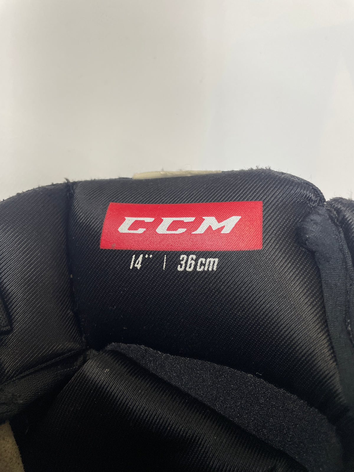 CCM Pro Pelicans hanskat 14”