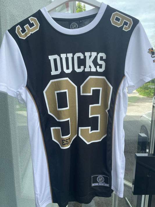 Ducks ”93” t-paita koko S