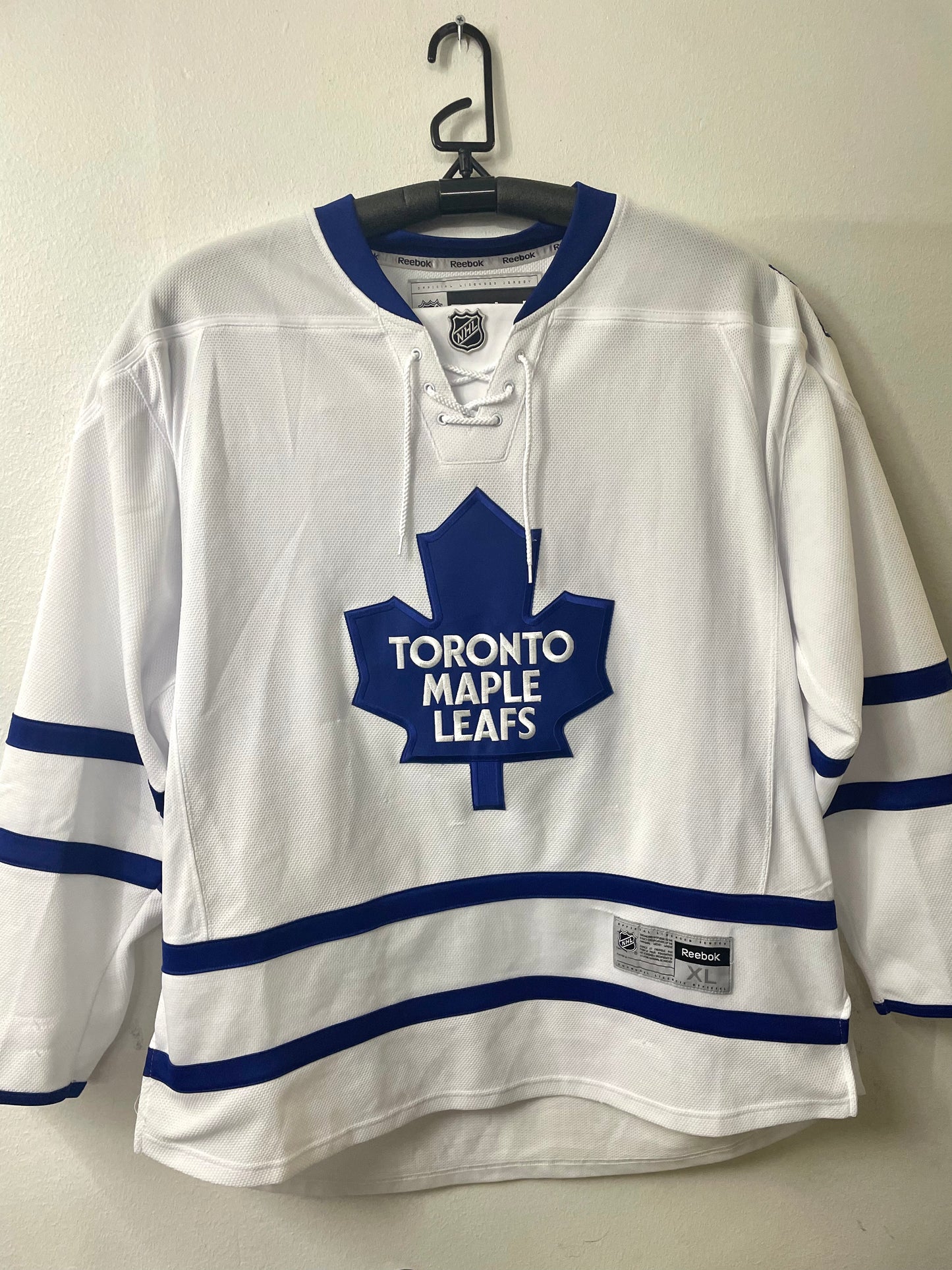 Toronto Maple Leafs Reebok treenipaita XL