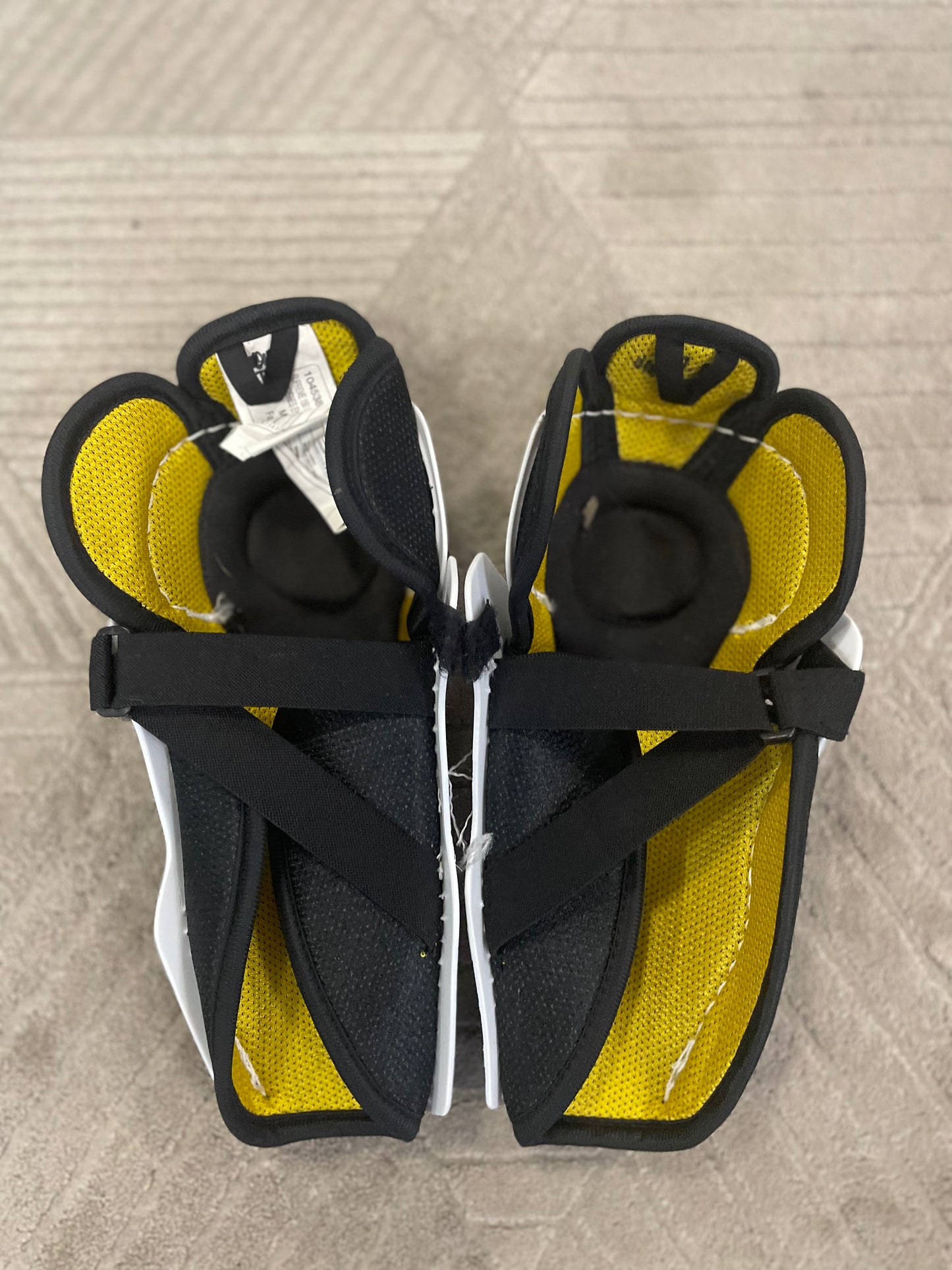 Bauer Supreme 150 yth 9”