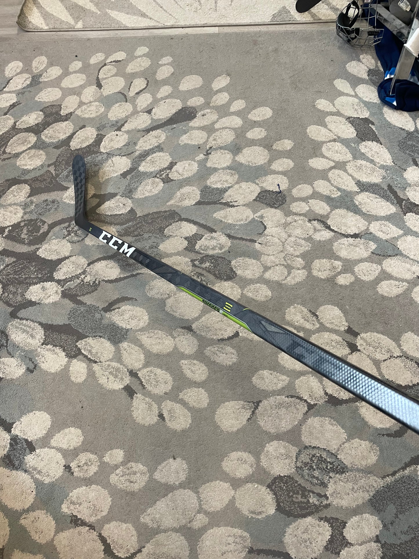CCM Trigger 3D ( Puljujärvi ) flex 80 175cm uusi