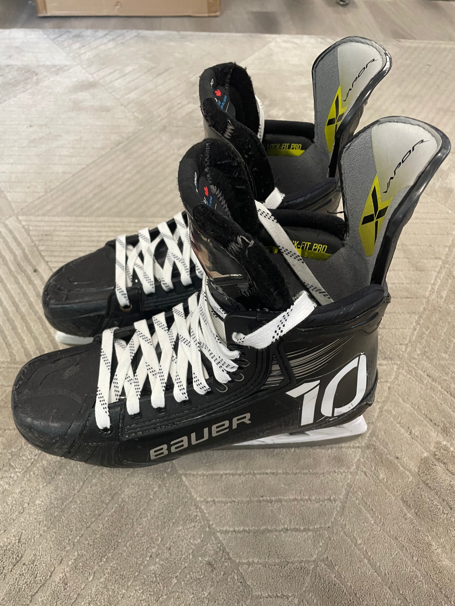 Bauer Hyperlite 2 koko 44.5 / 9 käytetyt