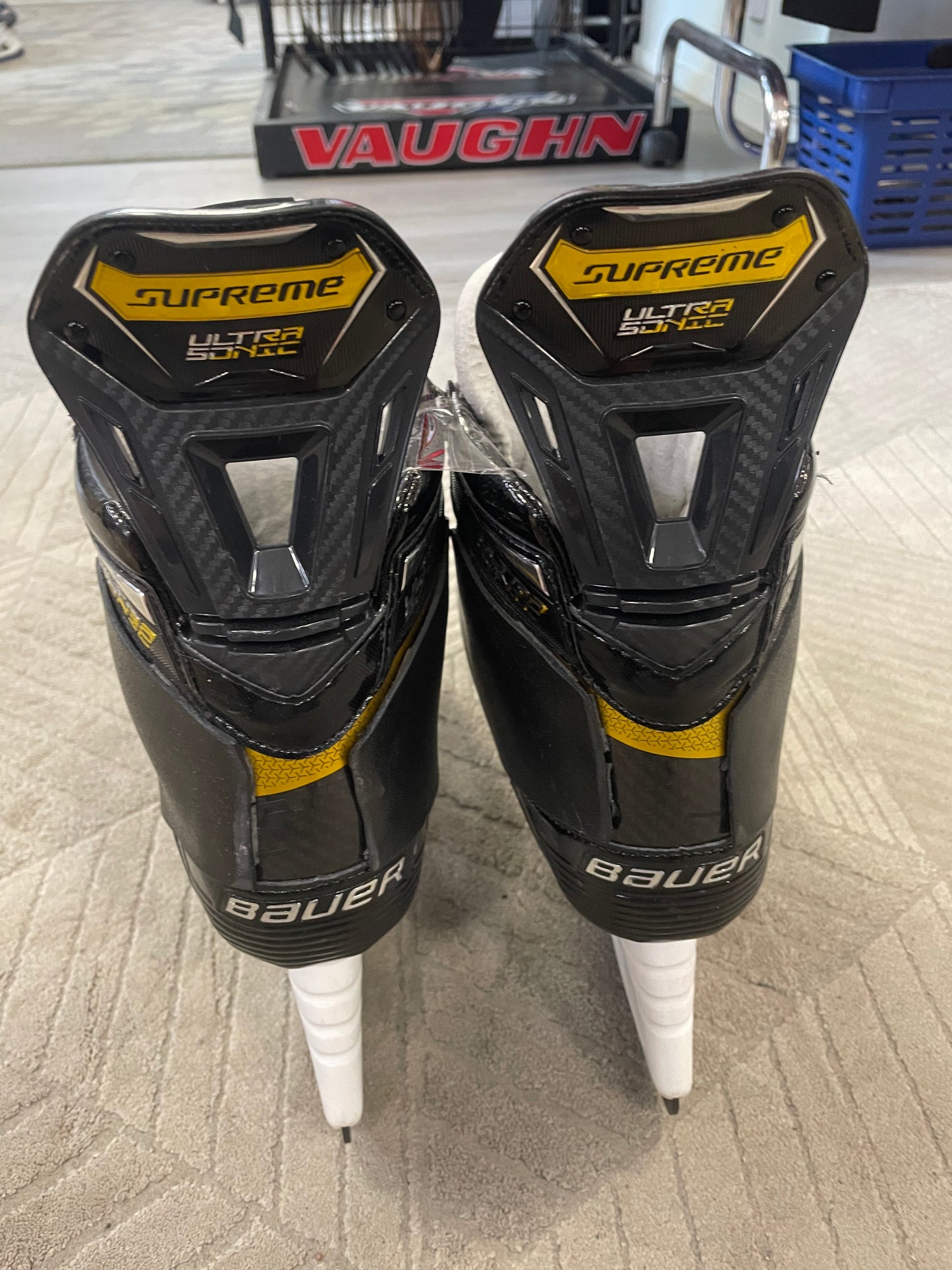 Bauer Ultrasonic koko 46 / 10.5 (2 kertaa käytetty)