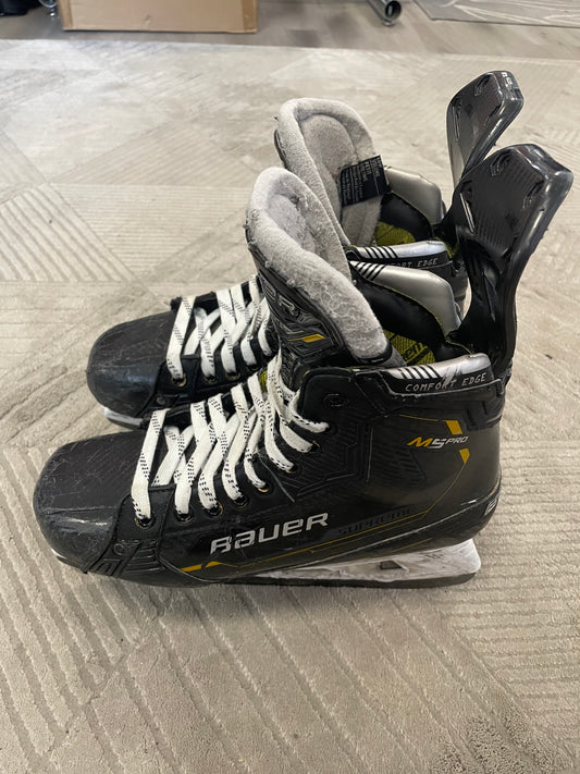 Bauer Supreme M5 Pro koko 42 / 7