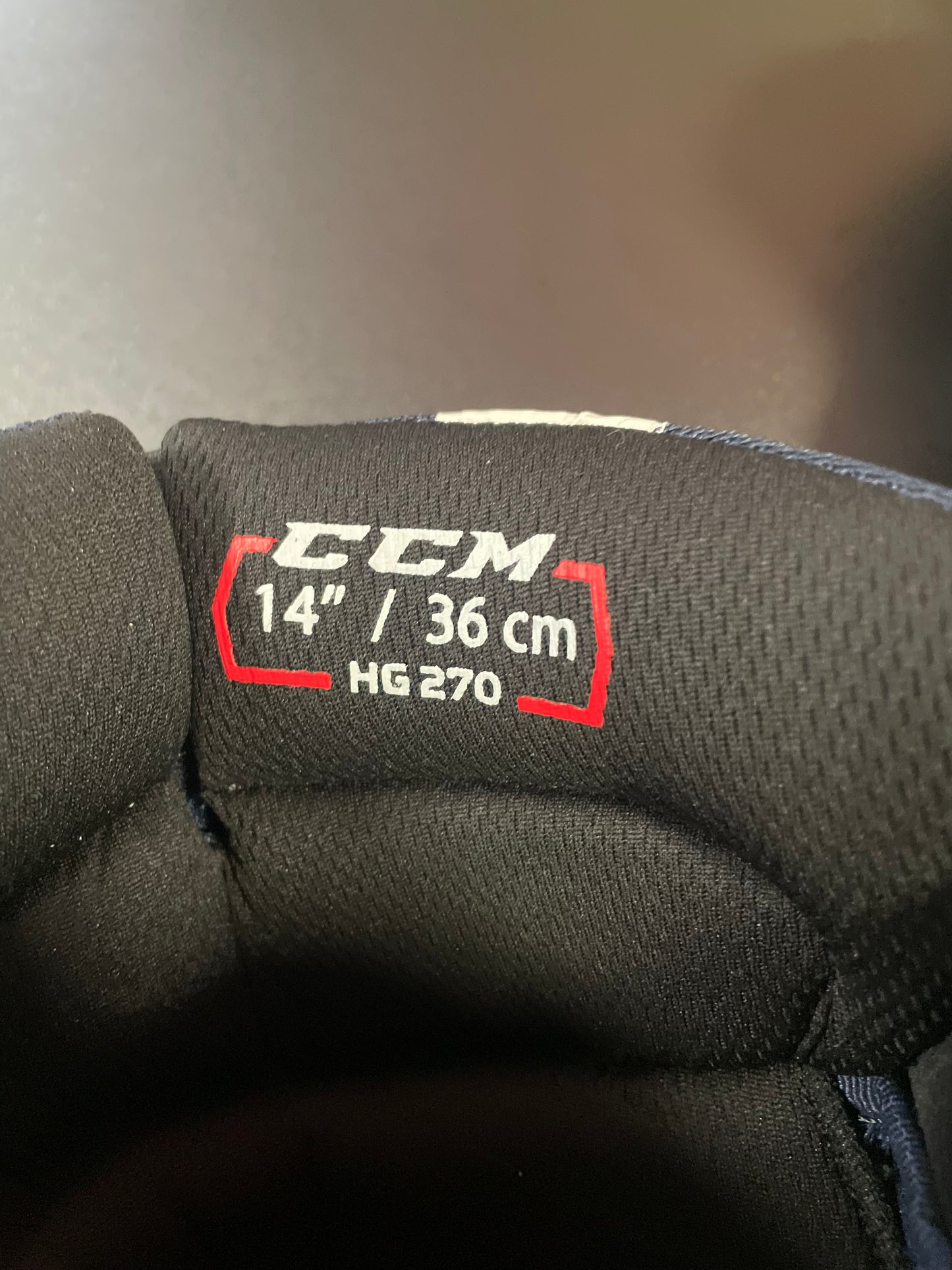 CCM QLT270 14” hanskat
