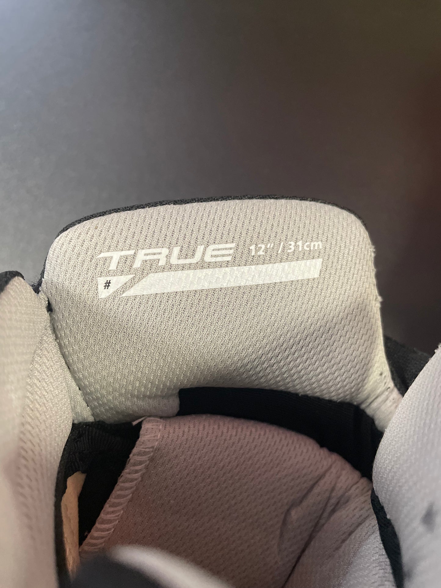 TRUE Catalyst 12” hanskat