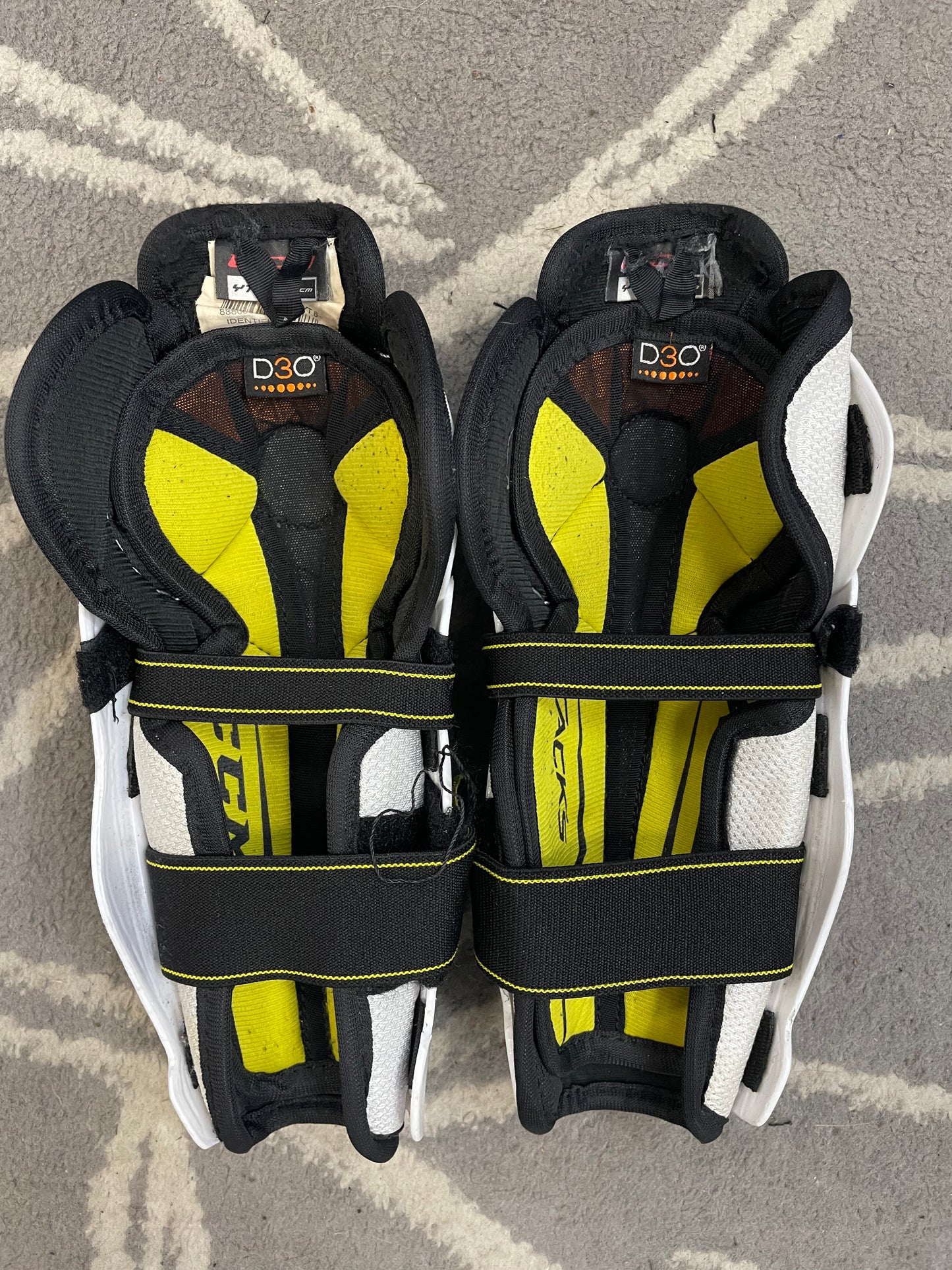 CCM Super Tacks Jr 8”