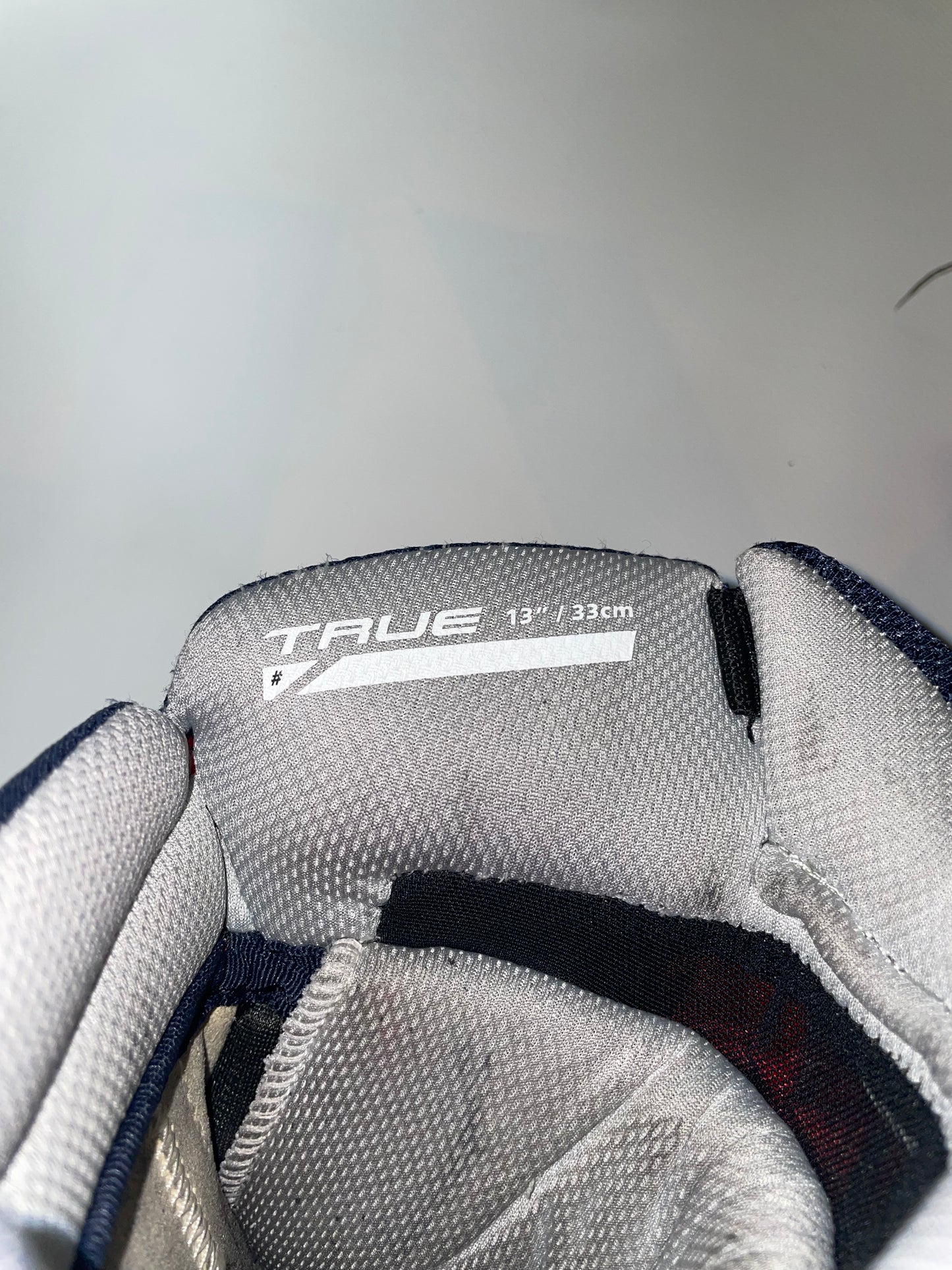 True Catalyst hanskat 13”