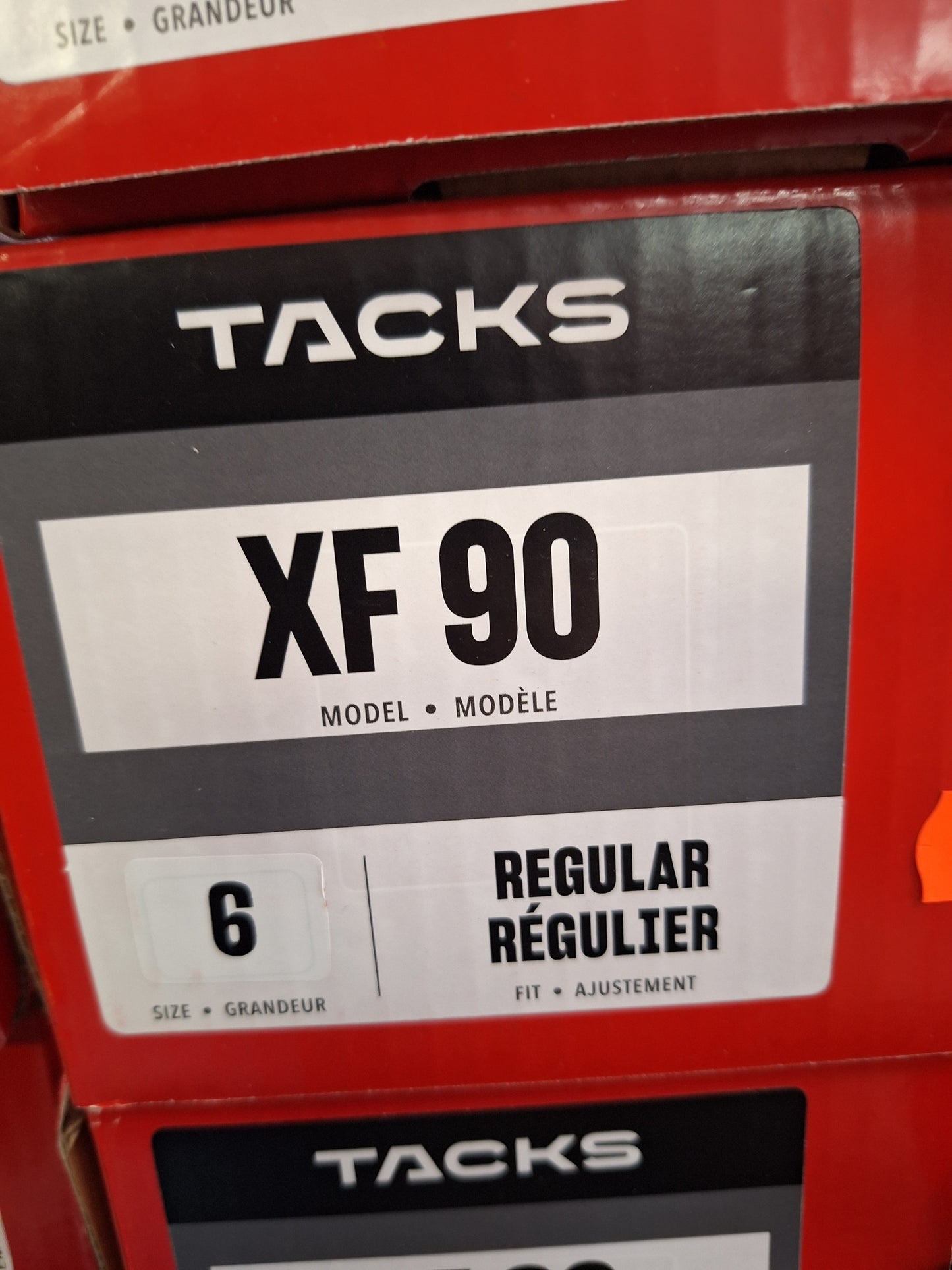 CCM XF90 Int koko 6 = 40.5 lesti Regular