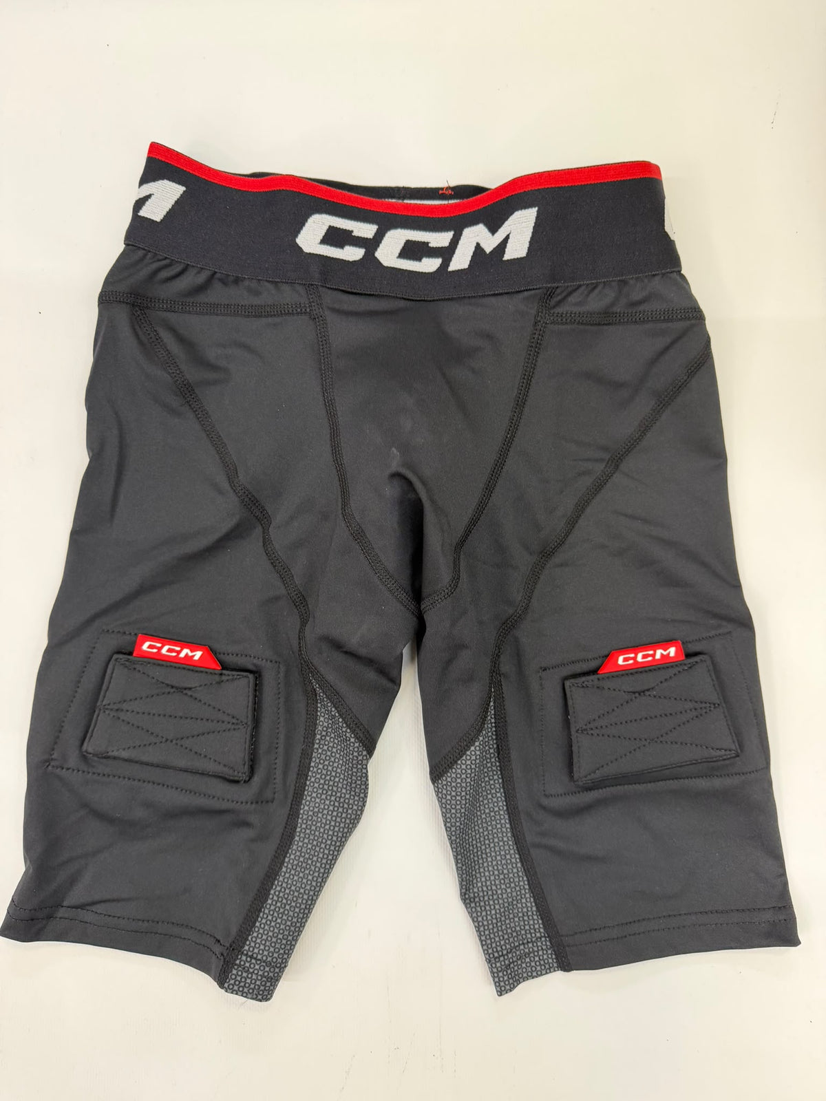 CCM compression short Sr XL Uusi