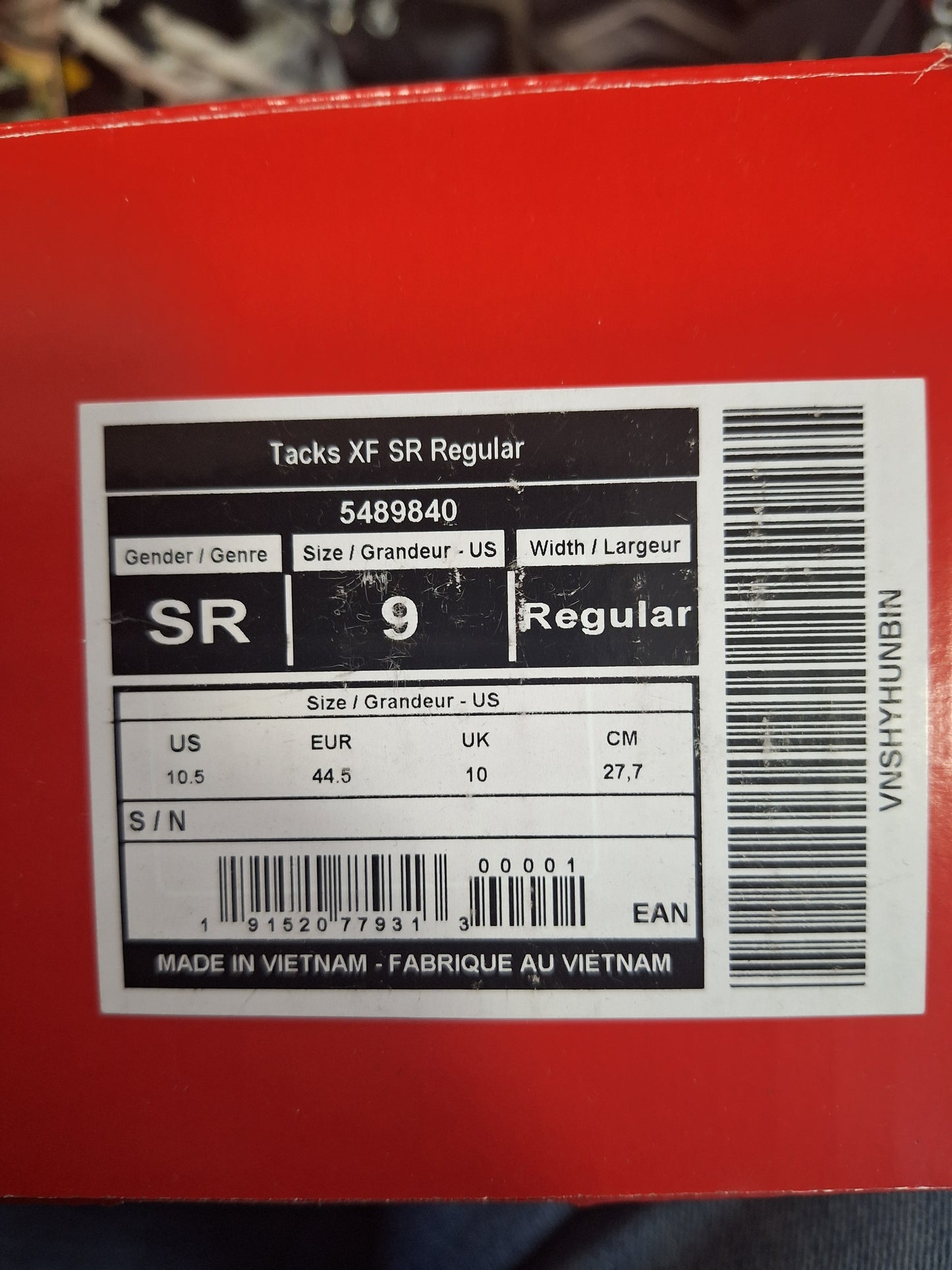 CCM XF Int koko 9 = 44,5 lesti Regular SUOMEN HALVIN