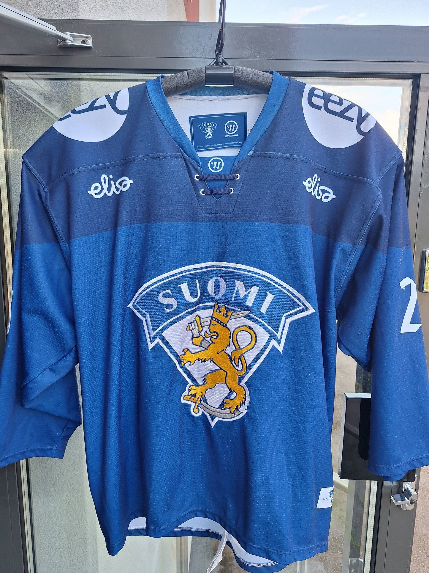 Suomi pelattu junnu maajoukkuepaita Väärälä koko XXL