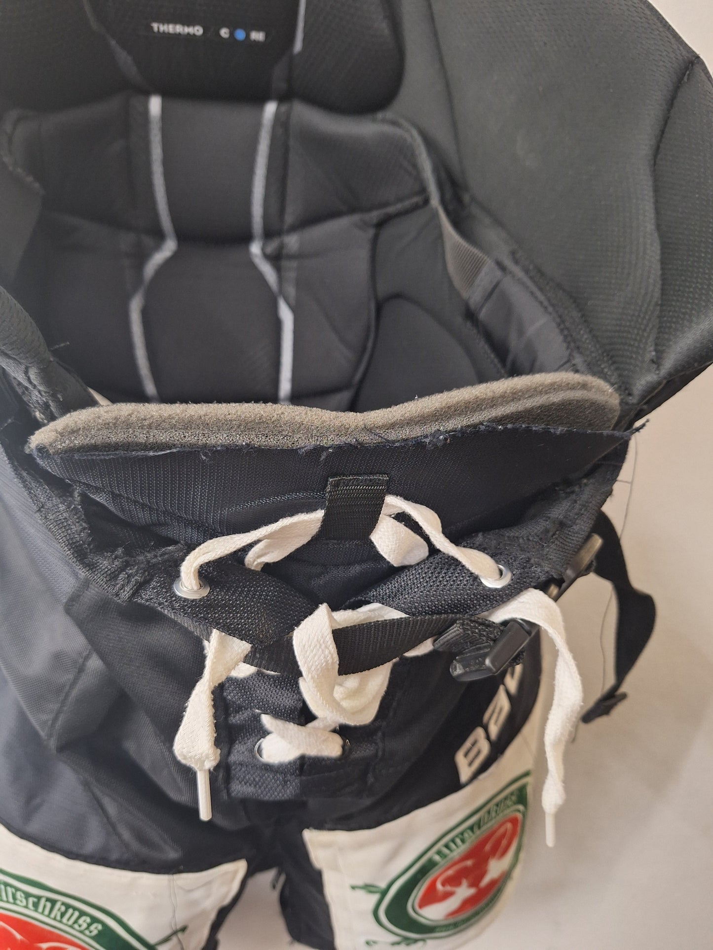 Bauer Pro pelihousu koko Sr S ( etuläppä leikattu )