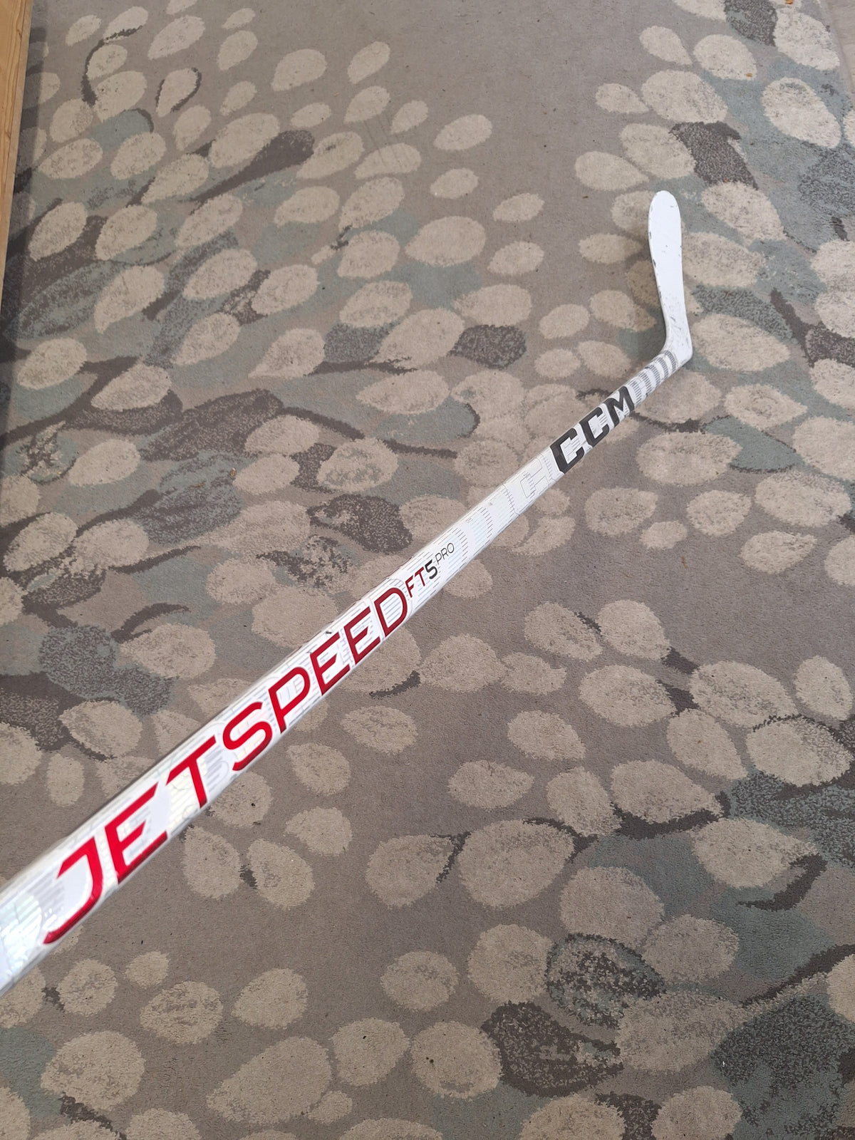 CCM FT5 pro left 85flex lapa 28 käytetty pituus 170cm