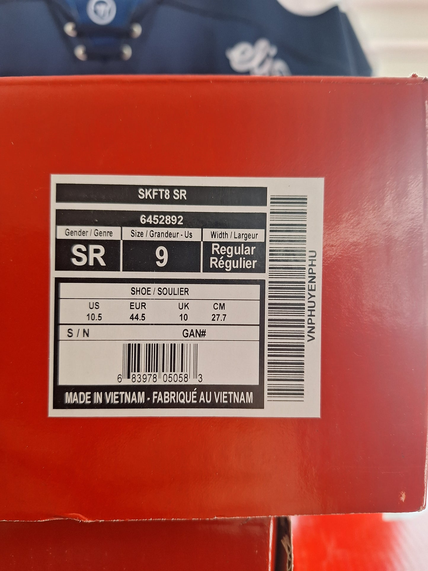 CCM FT8 koko 9 = 44,5 lesti Regular SUOMEN HALVIN