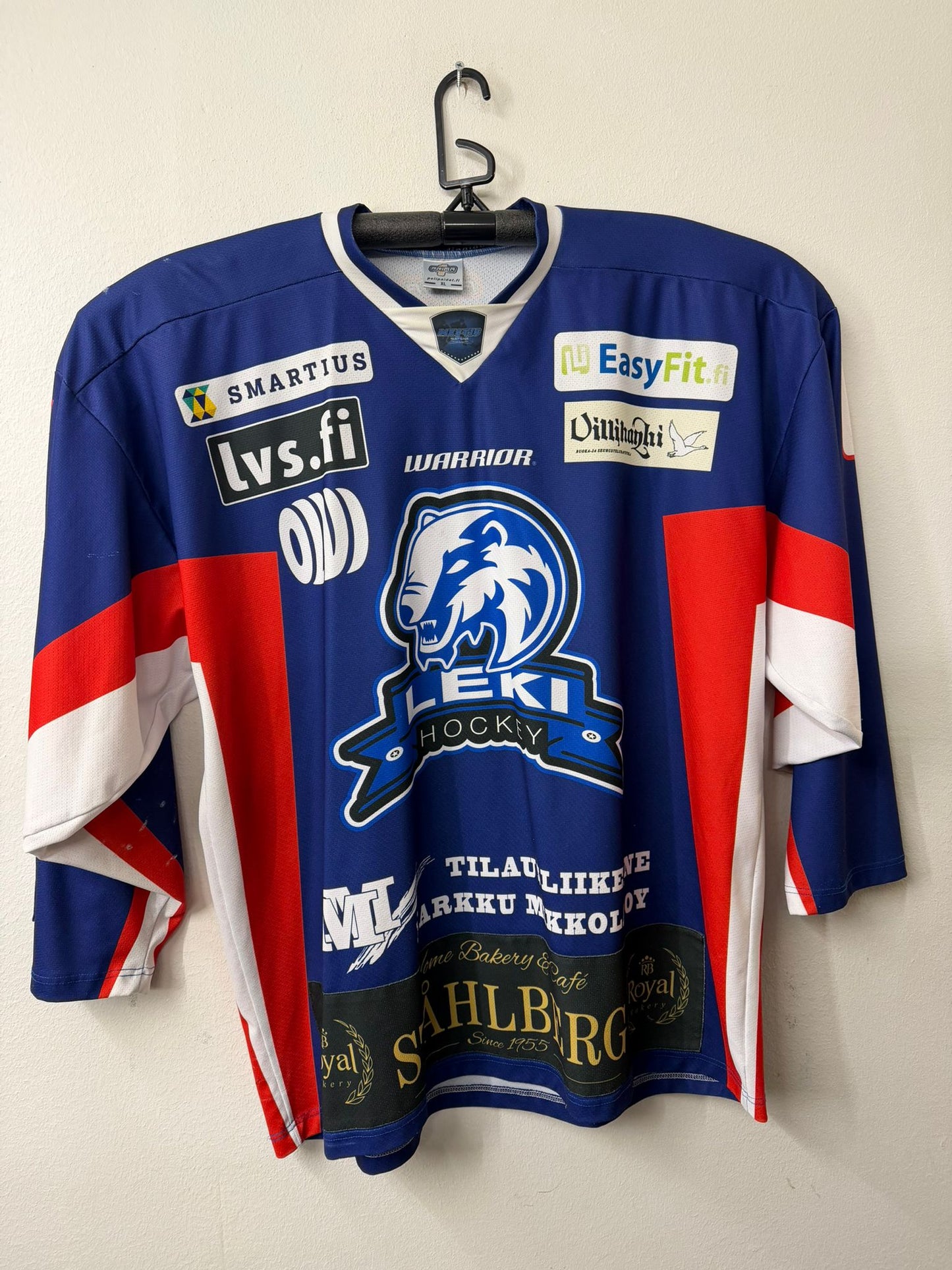 Roope Laavainen XL Leki paita