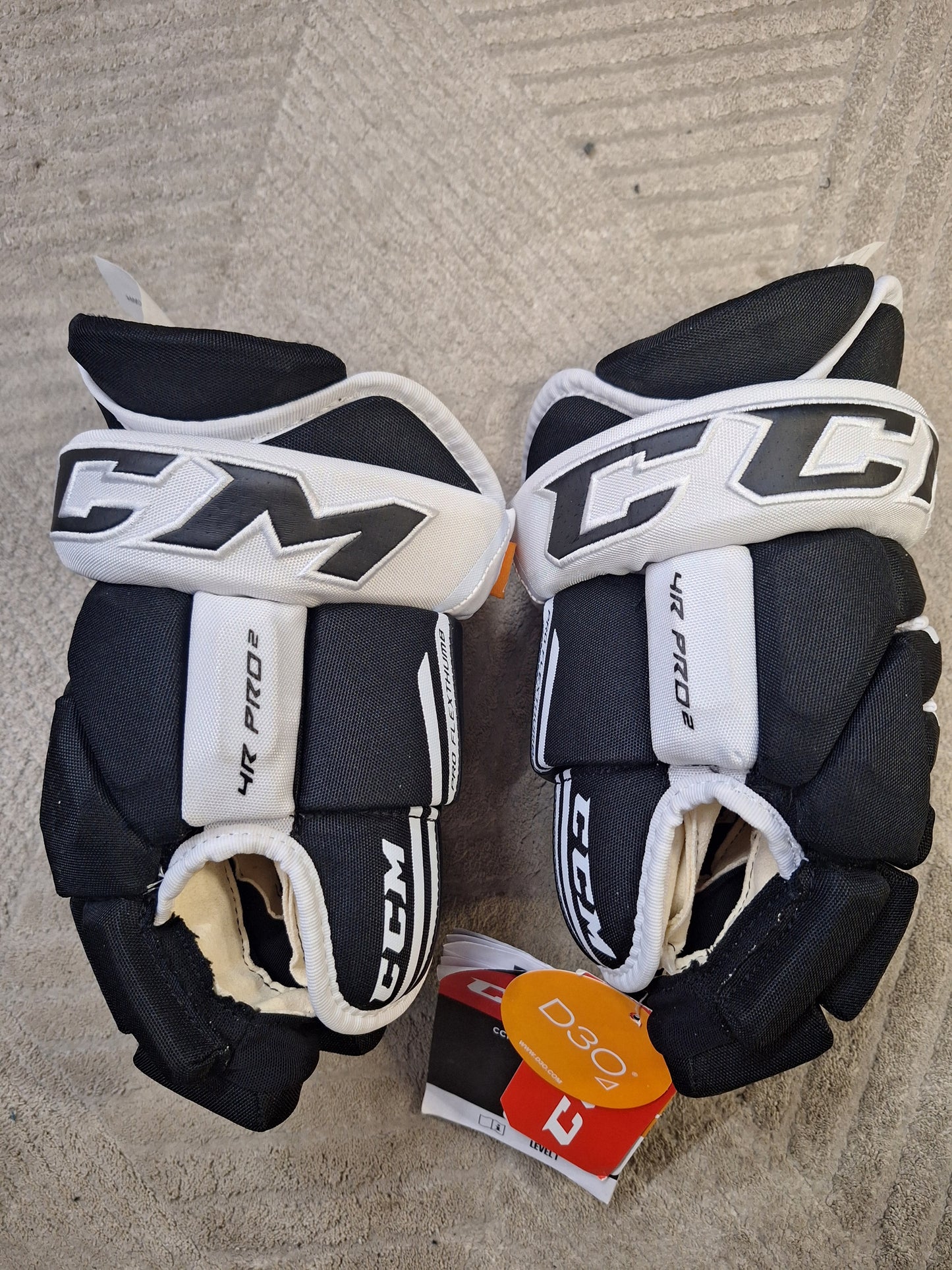 CCM 4R PRO2 koko 13