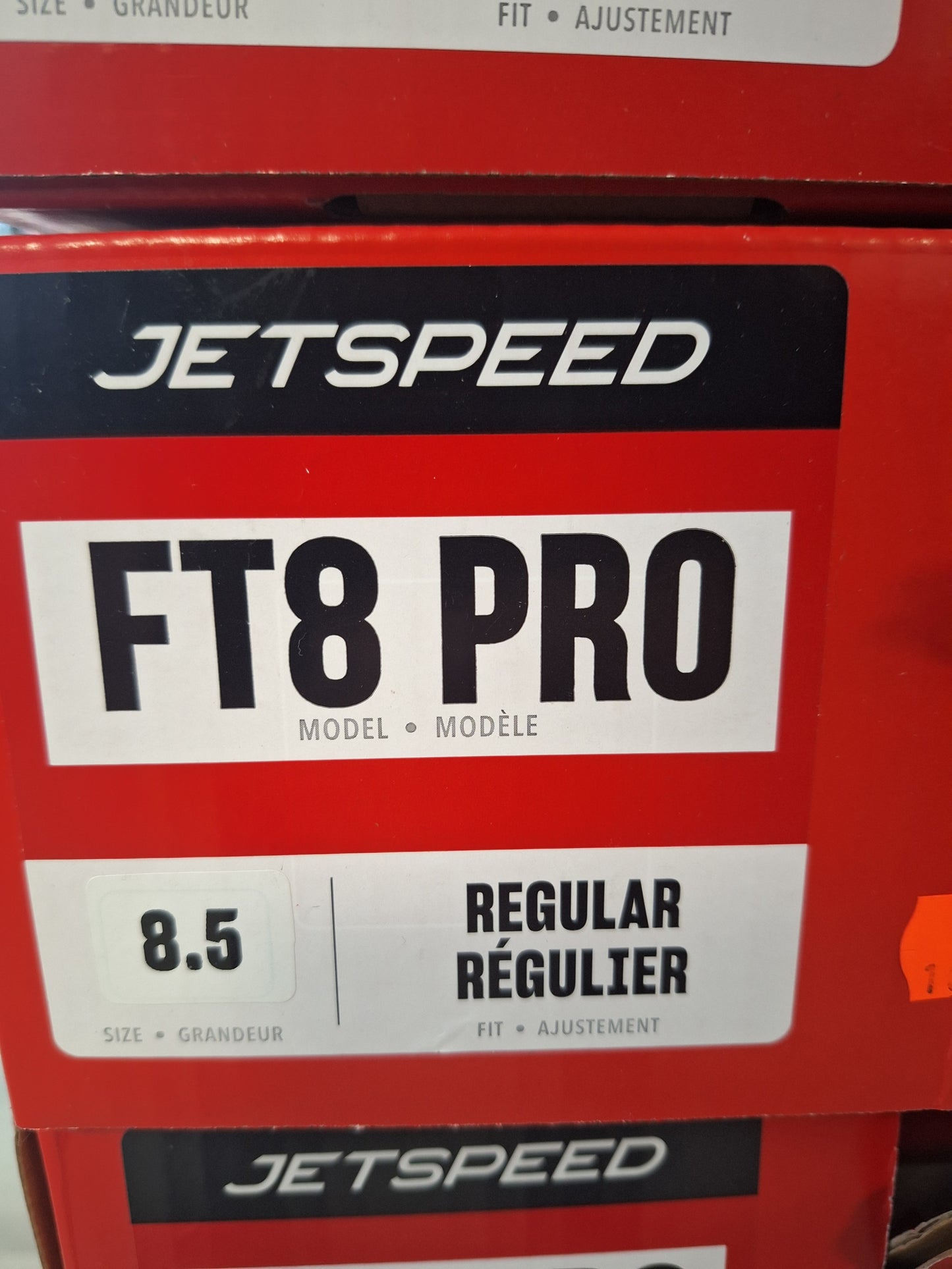 Suomen halvin CCM FT8 PRO regular koko 8.5 = 44