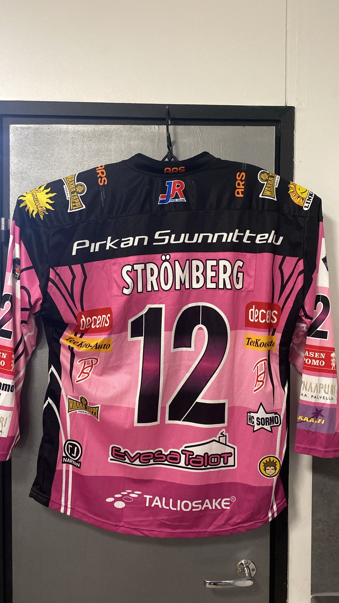 Kim Strömberg Pahalampi pelipaita koko XL