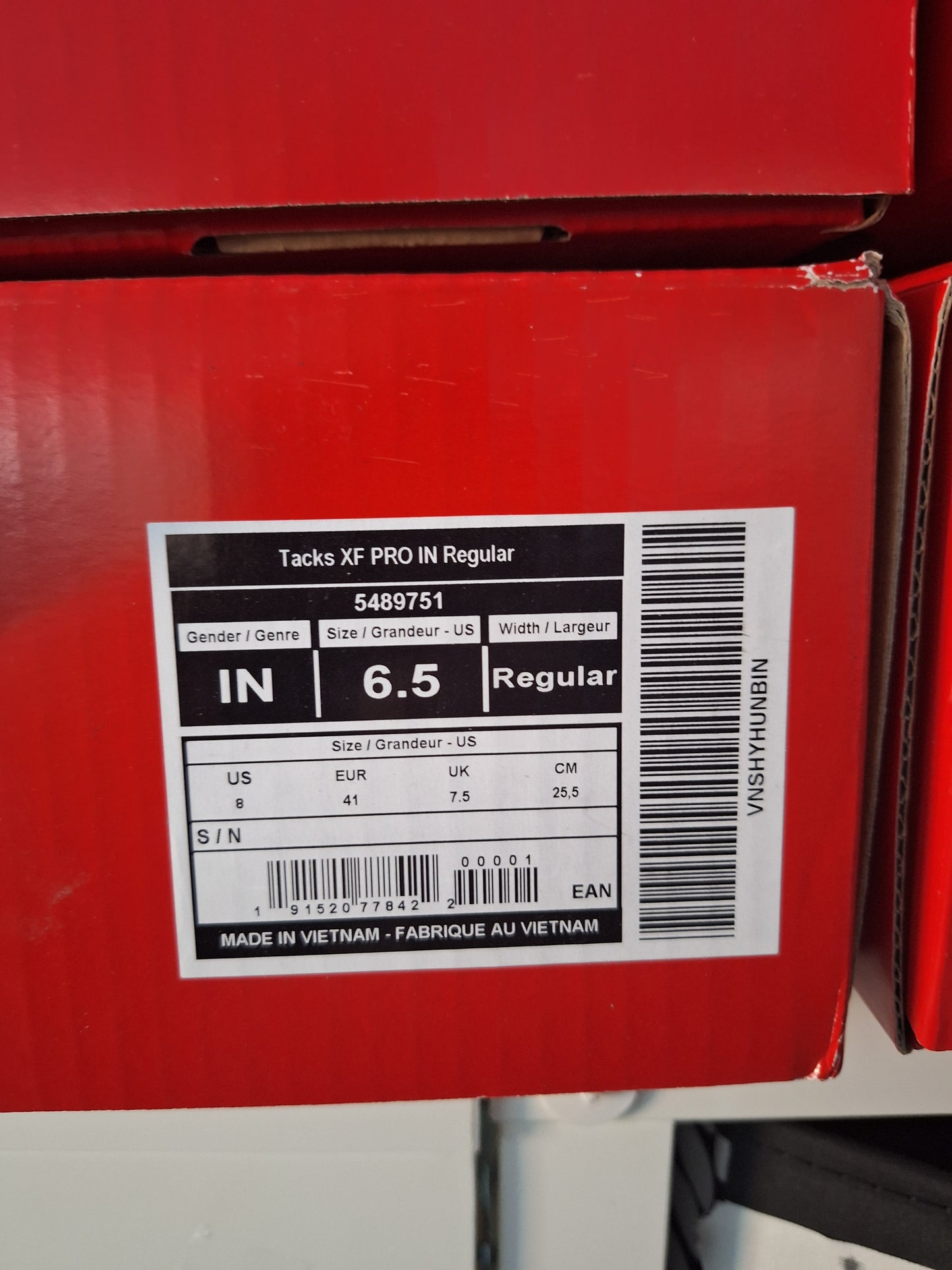 CCM XF PRO int koko 6.5 = 41 lesti Regular SUOMEN HALVIN