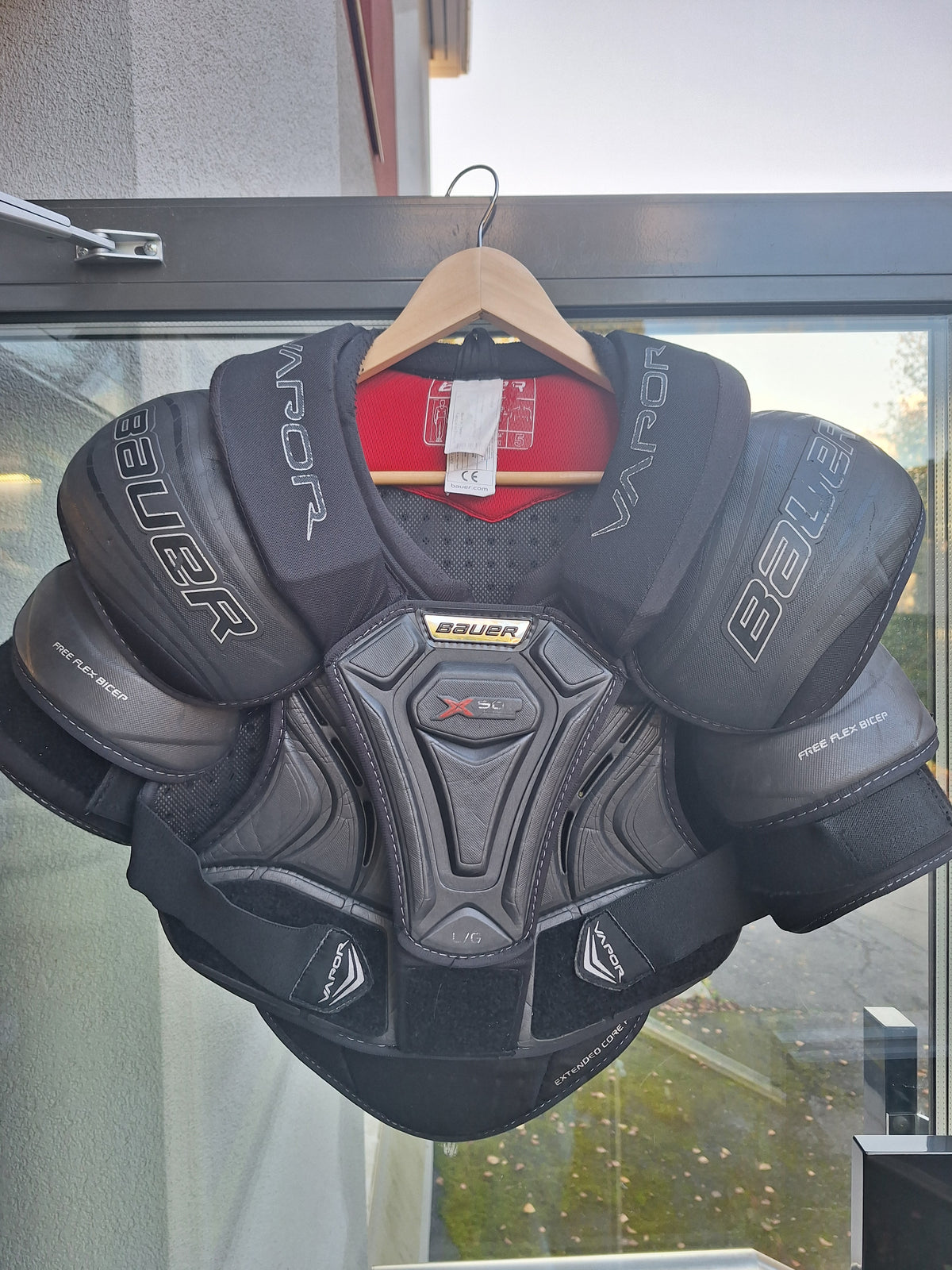 Bauer x900 Sr L