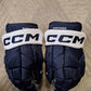 CCM HG12 Pro pelihanskat. Nämä Mikko Rantasen käyttämät.