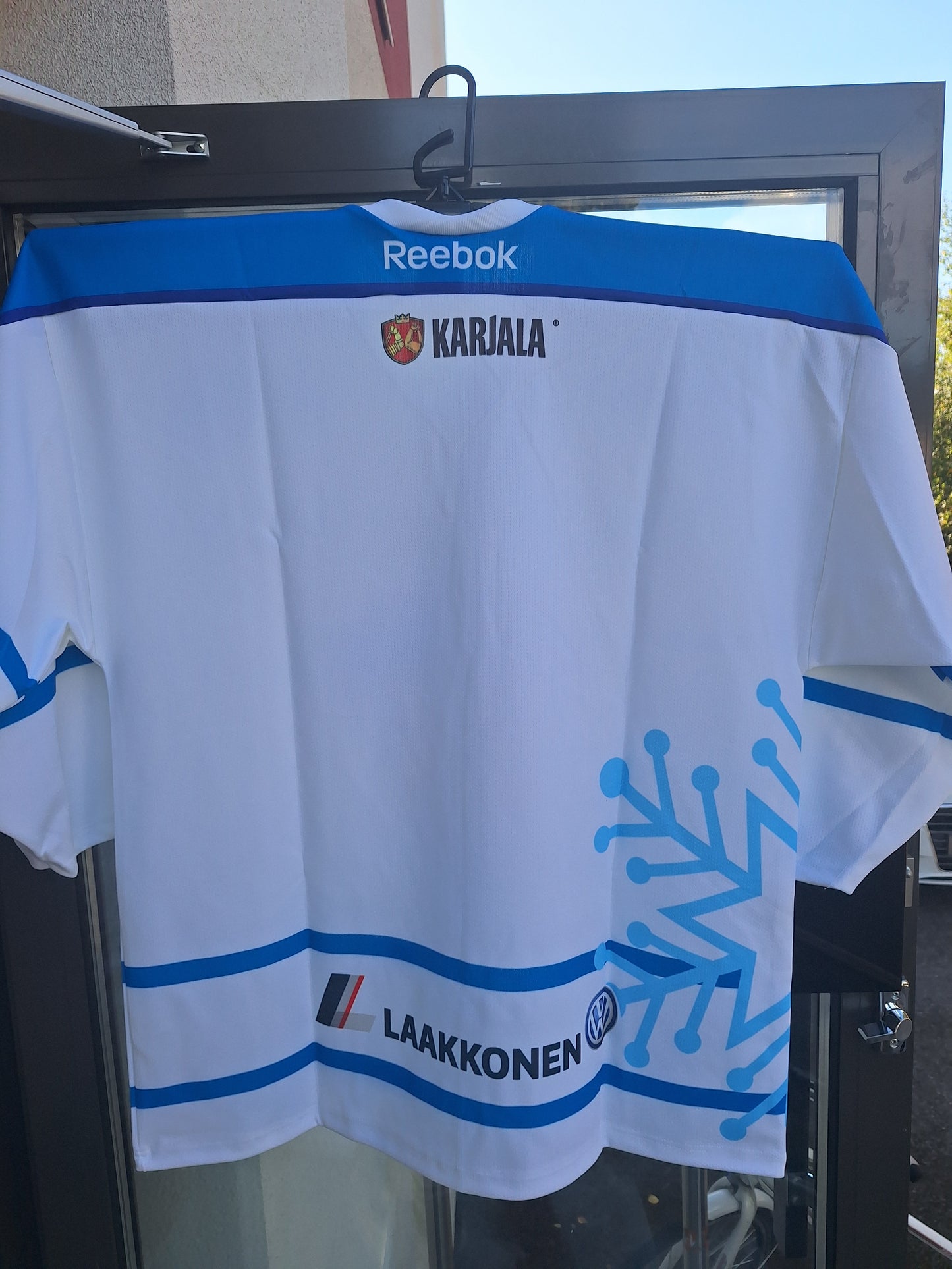 Käyttämätön Suomi fanipaita XXL