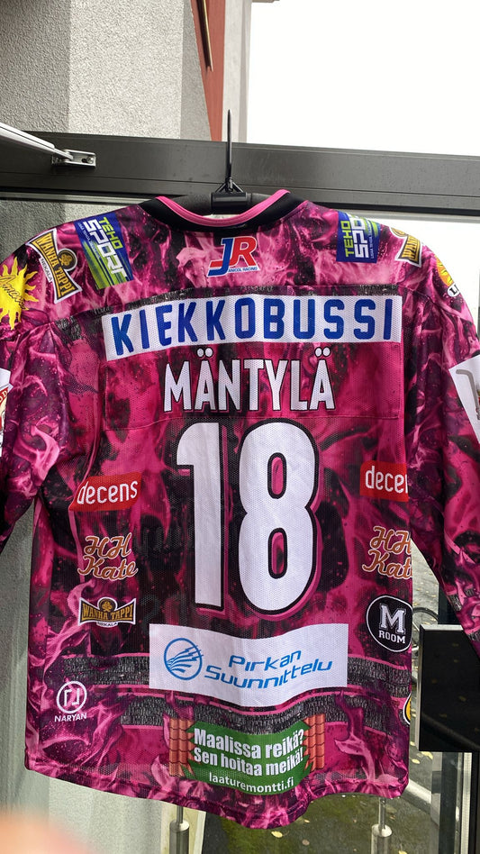 Tuukka Mäntylä Pahalampi Liigapaita