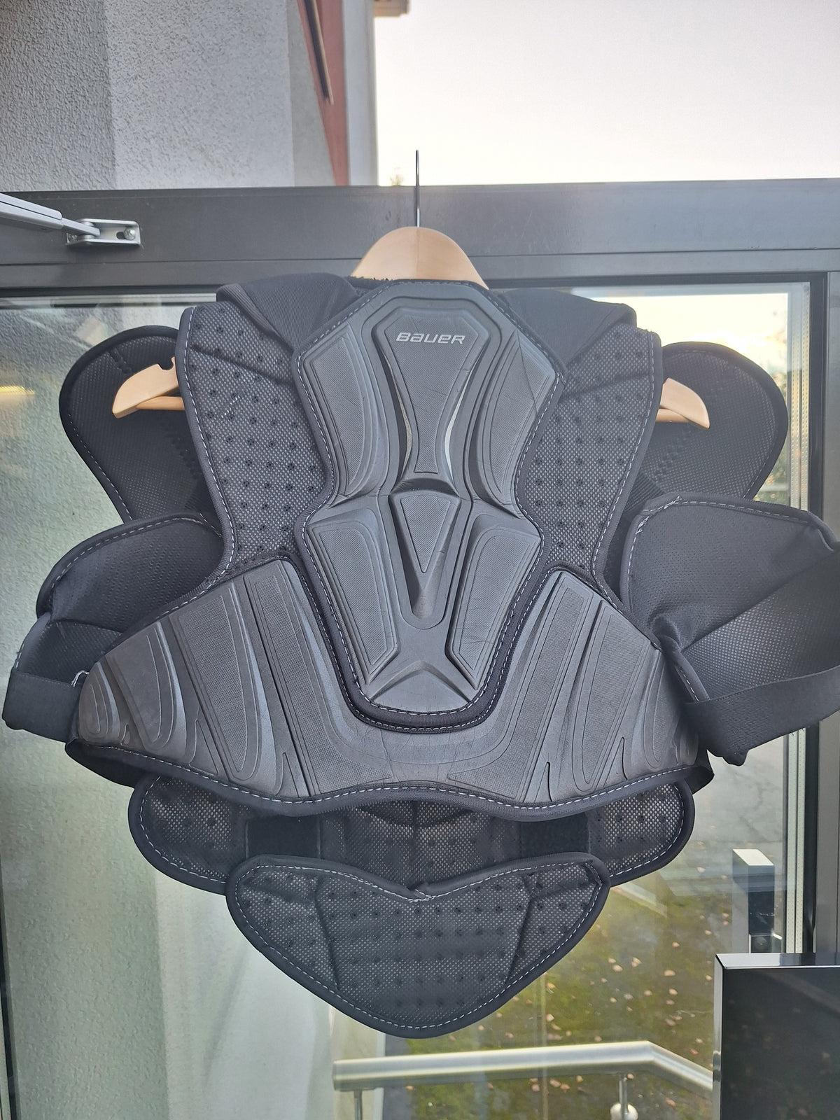 Bauer x900 Sr L