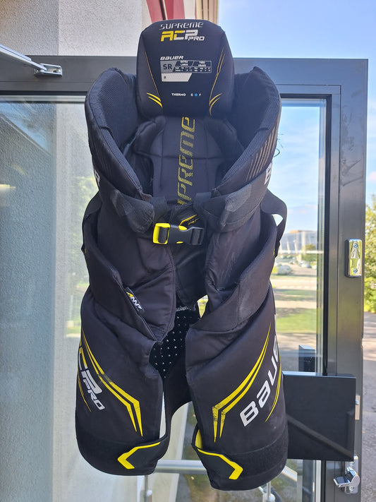Bauer supreme ACP Pro sisäsuojat koko XL käytetyt kunto ok