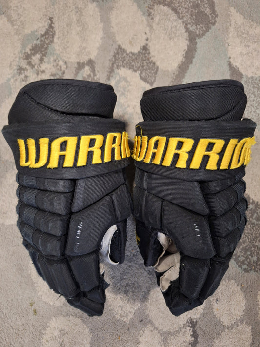 Warrior pelihanska käytetty kunto ok koko 14