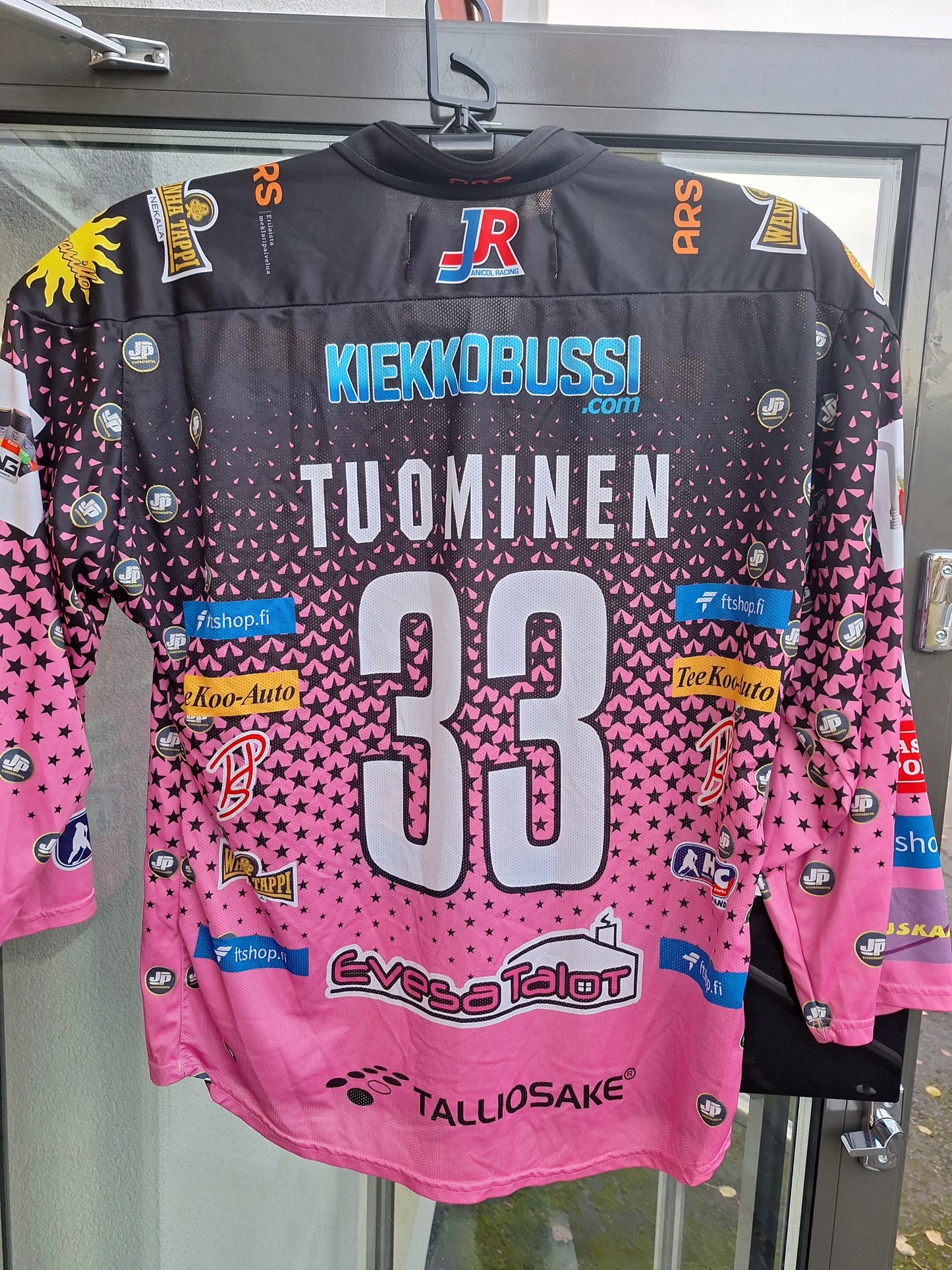 Pahalammen pelipaita Tuominen