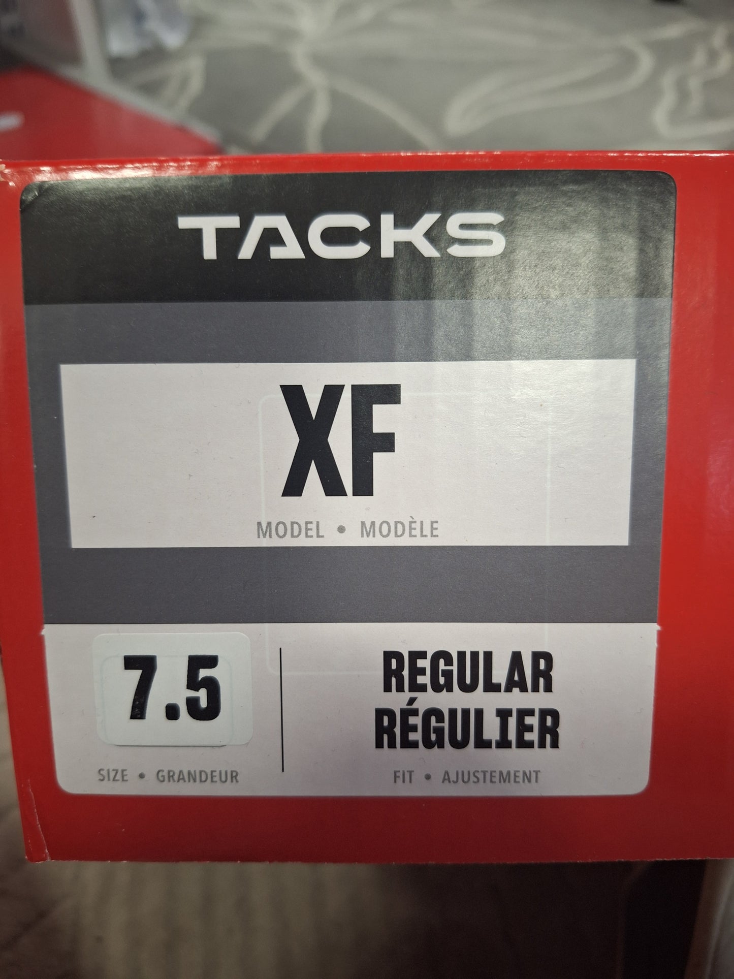 CCM XF Int koko 7,5 = 42,5 lesti Regular SUOMEN HALVIN