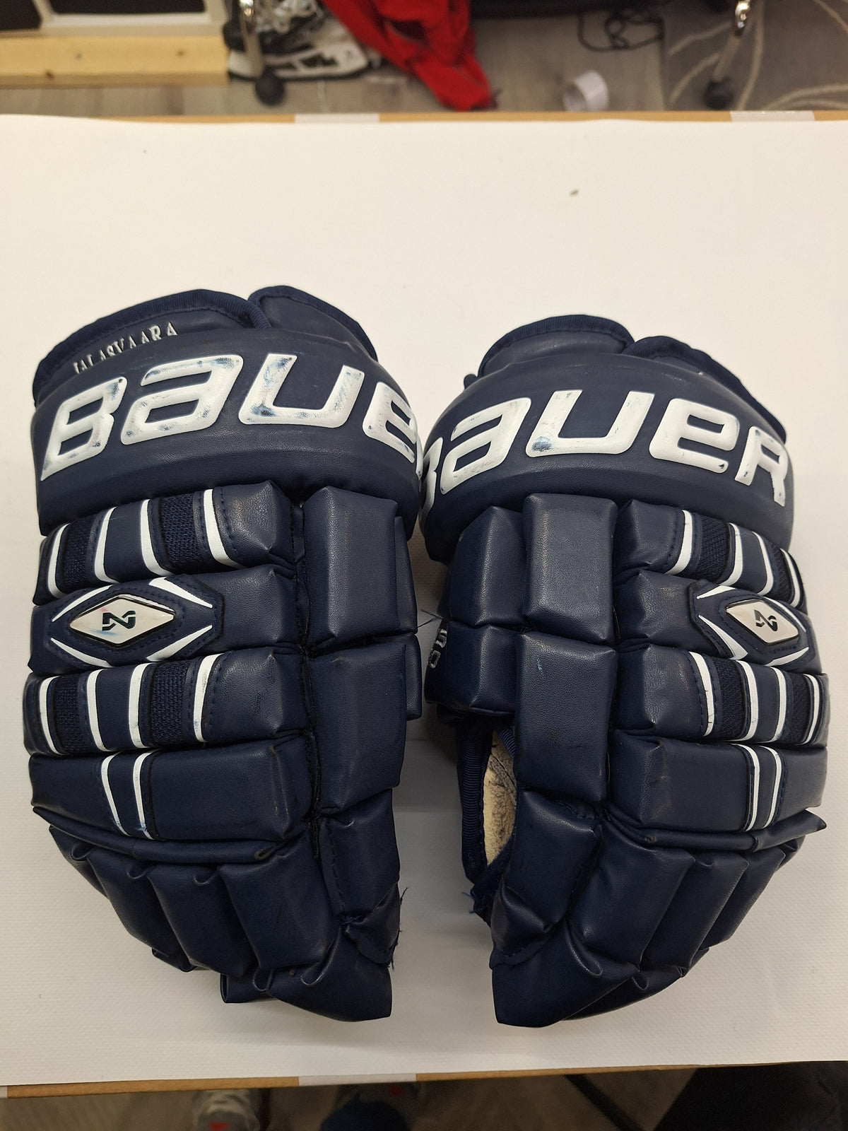 Bauer nexus 1000 koko 13" ( HUOM koko iso mielestäni 14" ) käytetty ( JALASVAARA )