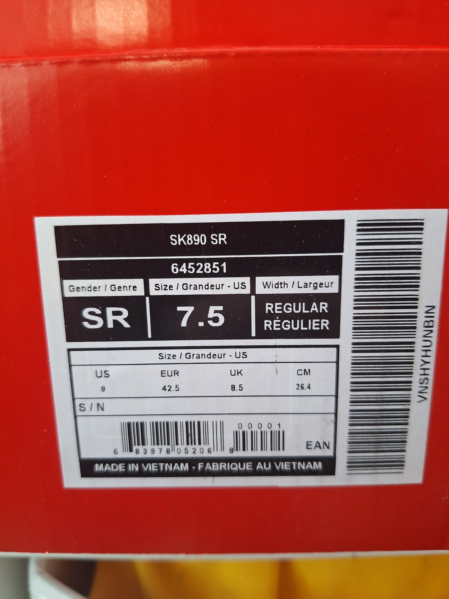 CCM FT890 koko 7,5 = 42,5 lesti Regular