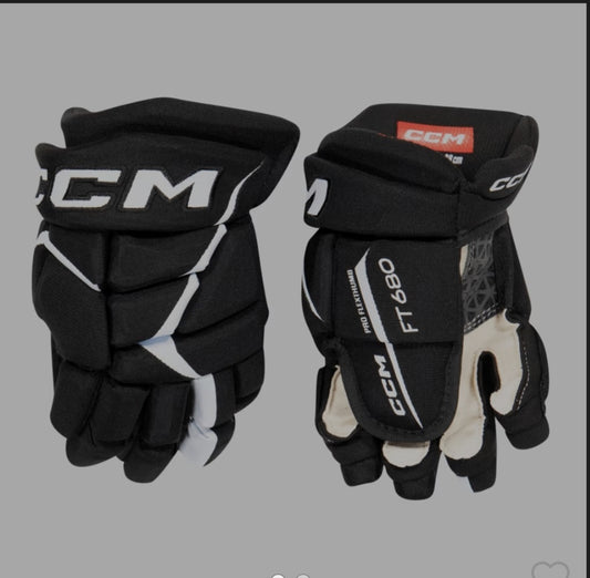CCM FT 680 pelihanska koko 14