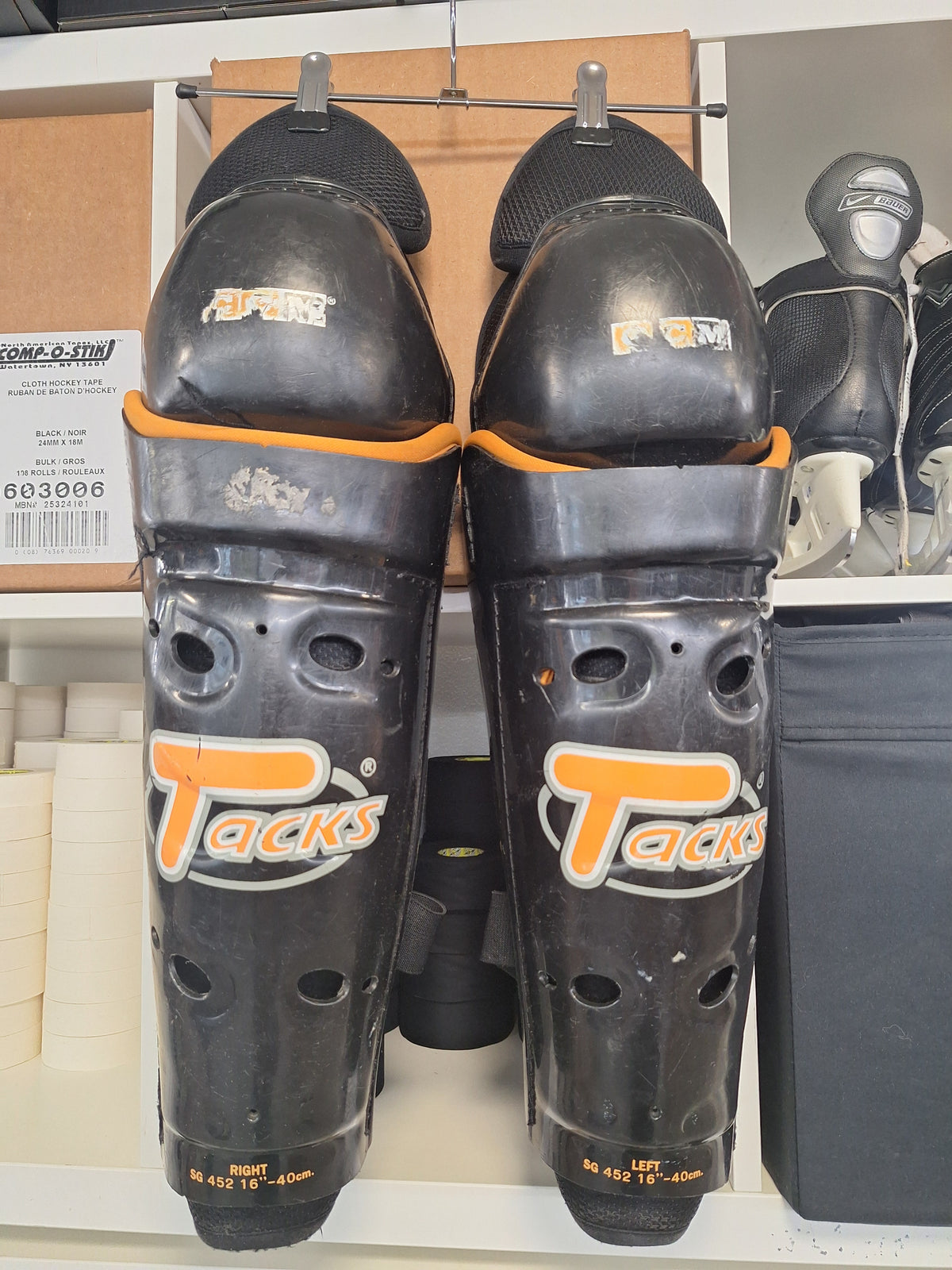 CCM Tacks 452 koko 16"
